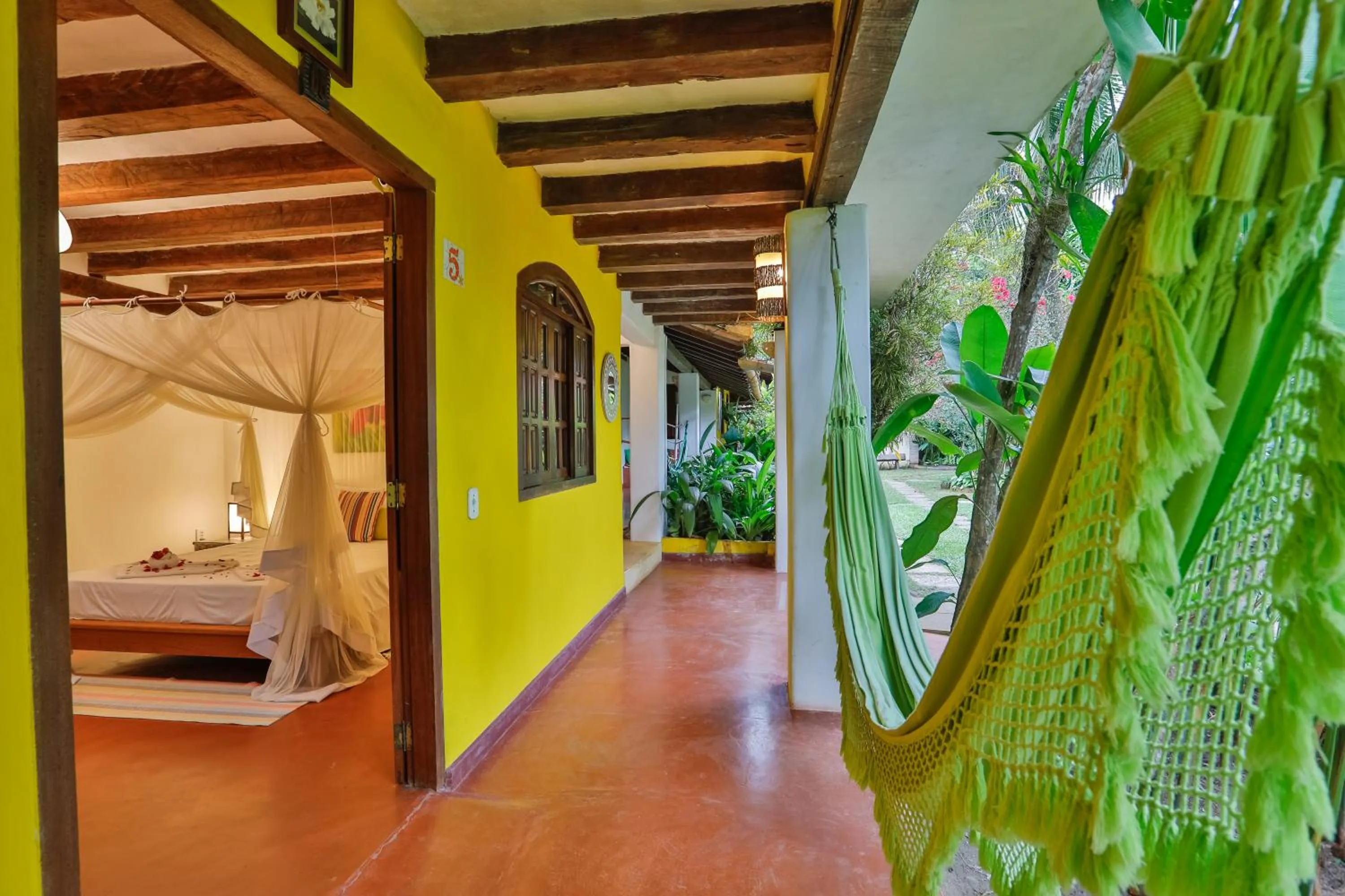 Garden view, Bed in Pousada Jardim Das Margaridas