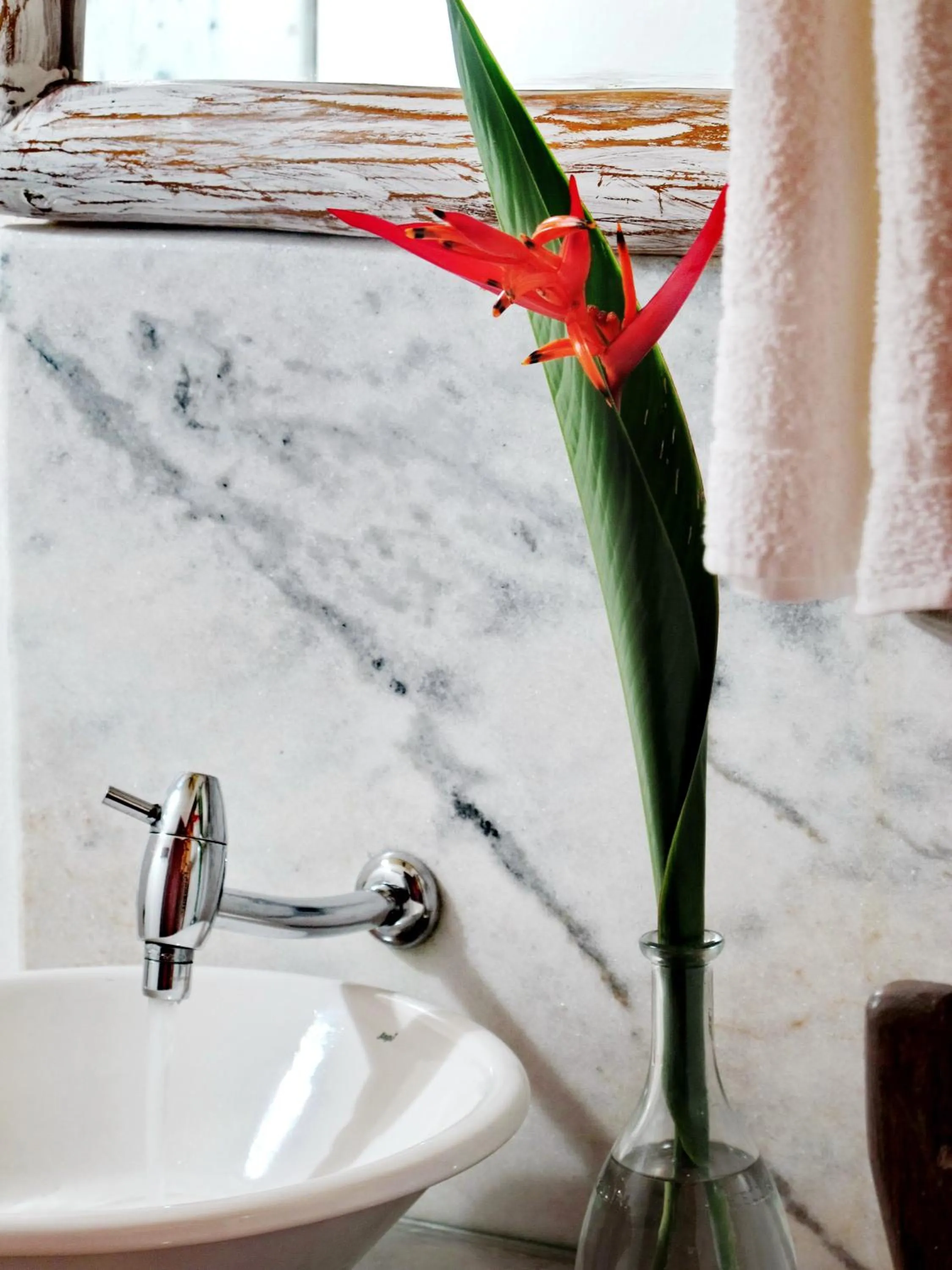 Bathroom in Pousada Jardim Das Margaridas