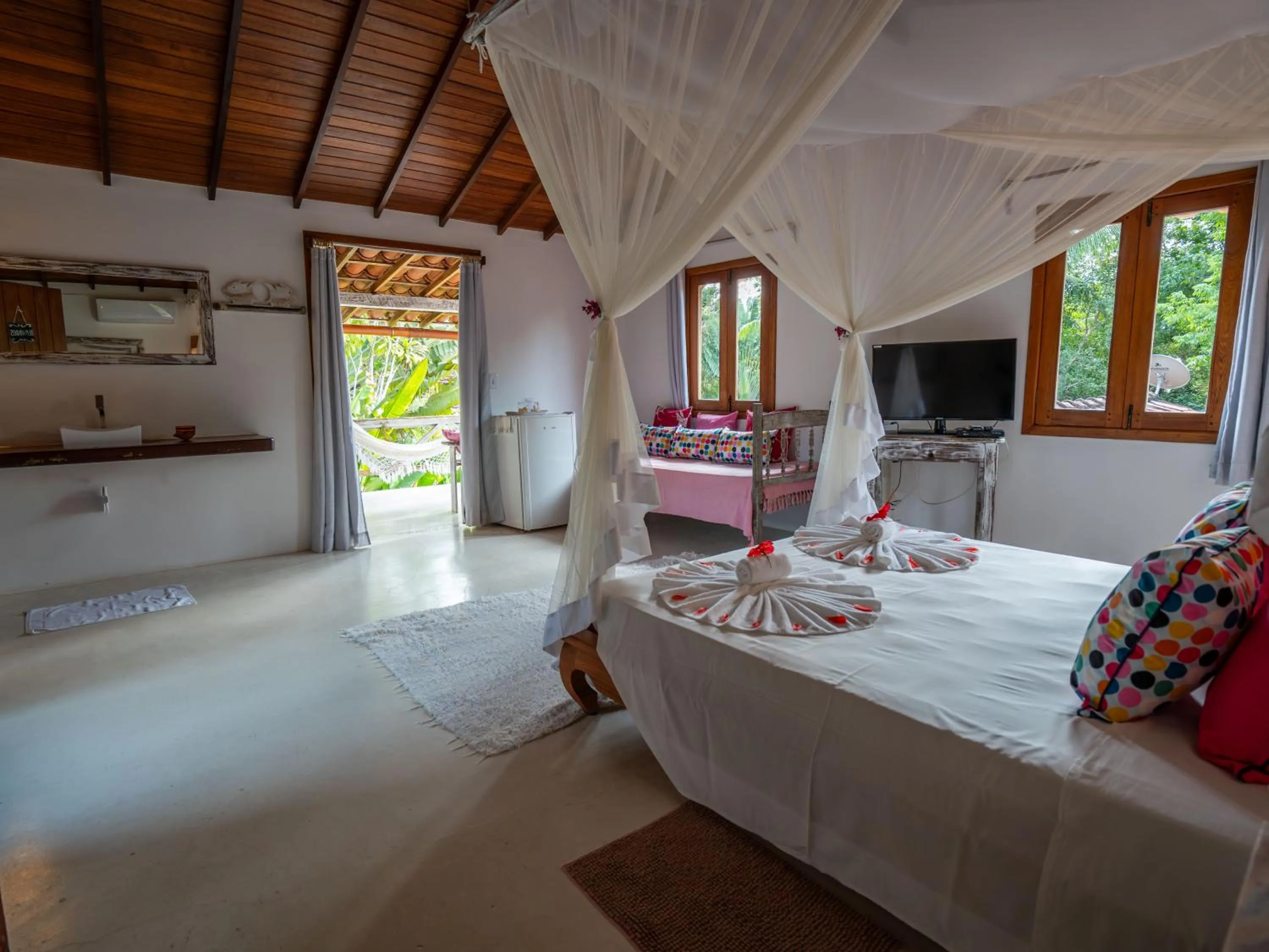 Bedroom, Bed in Pousada Jardim Das Margaridas