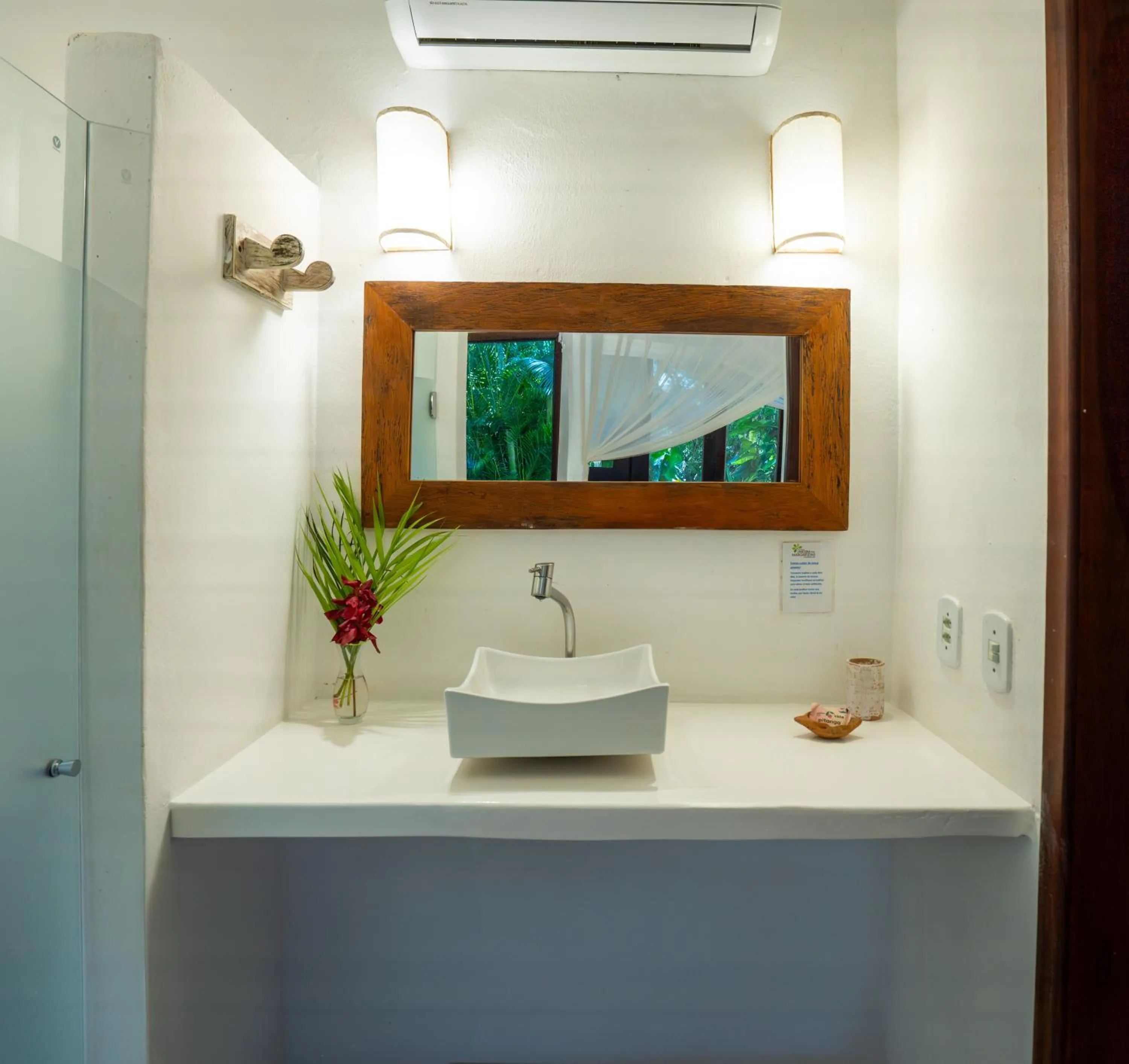 Bathroom in Pousada Jardim Das Margaridas