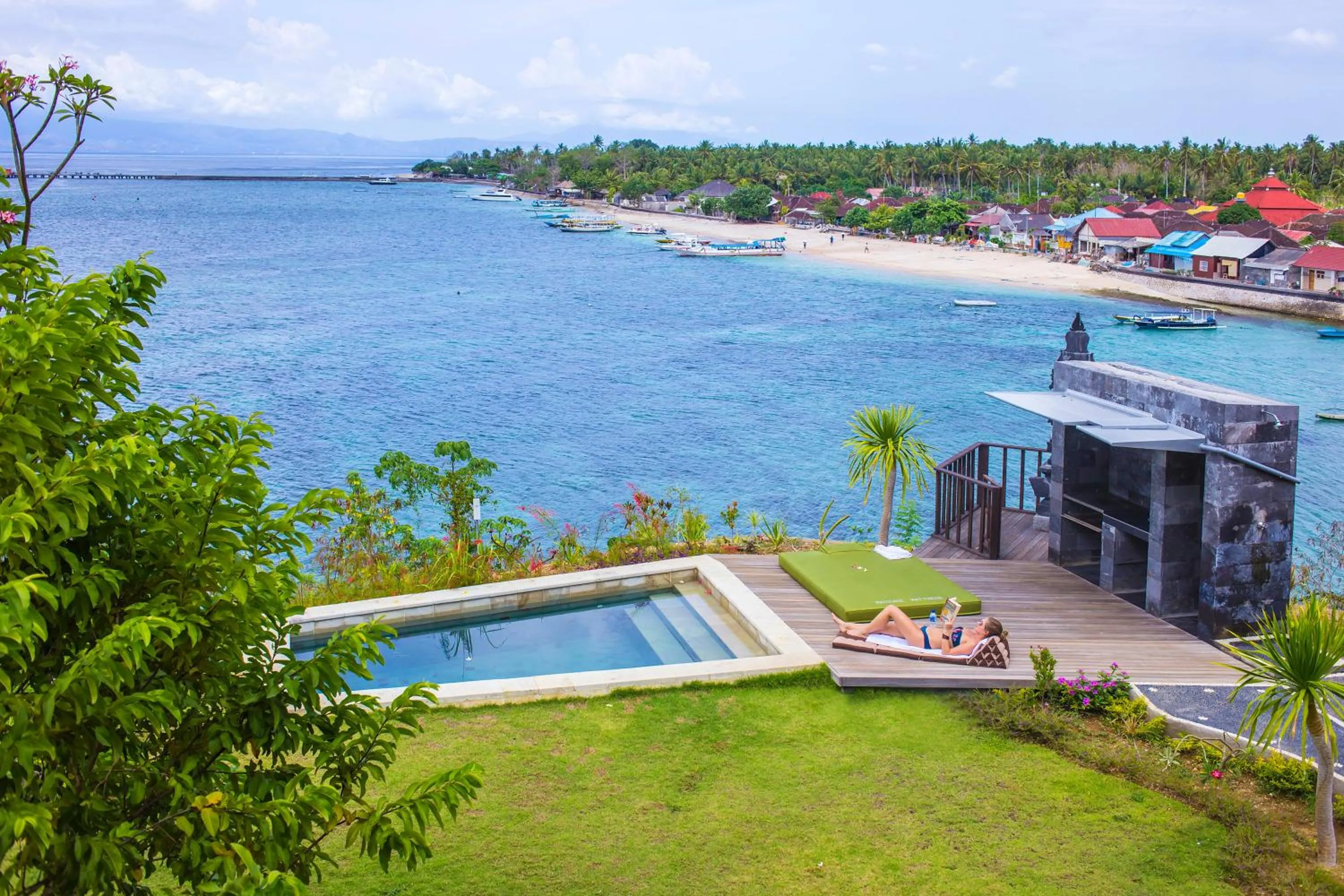 Summer in Agung View Villa, Nusa Penida