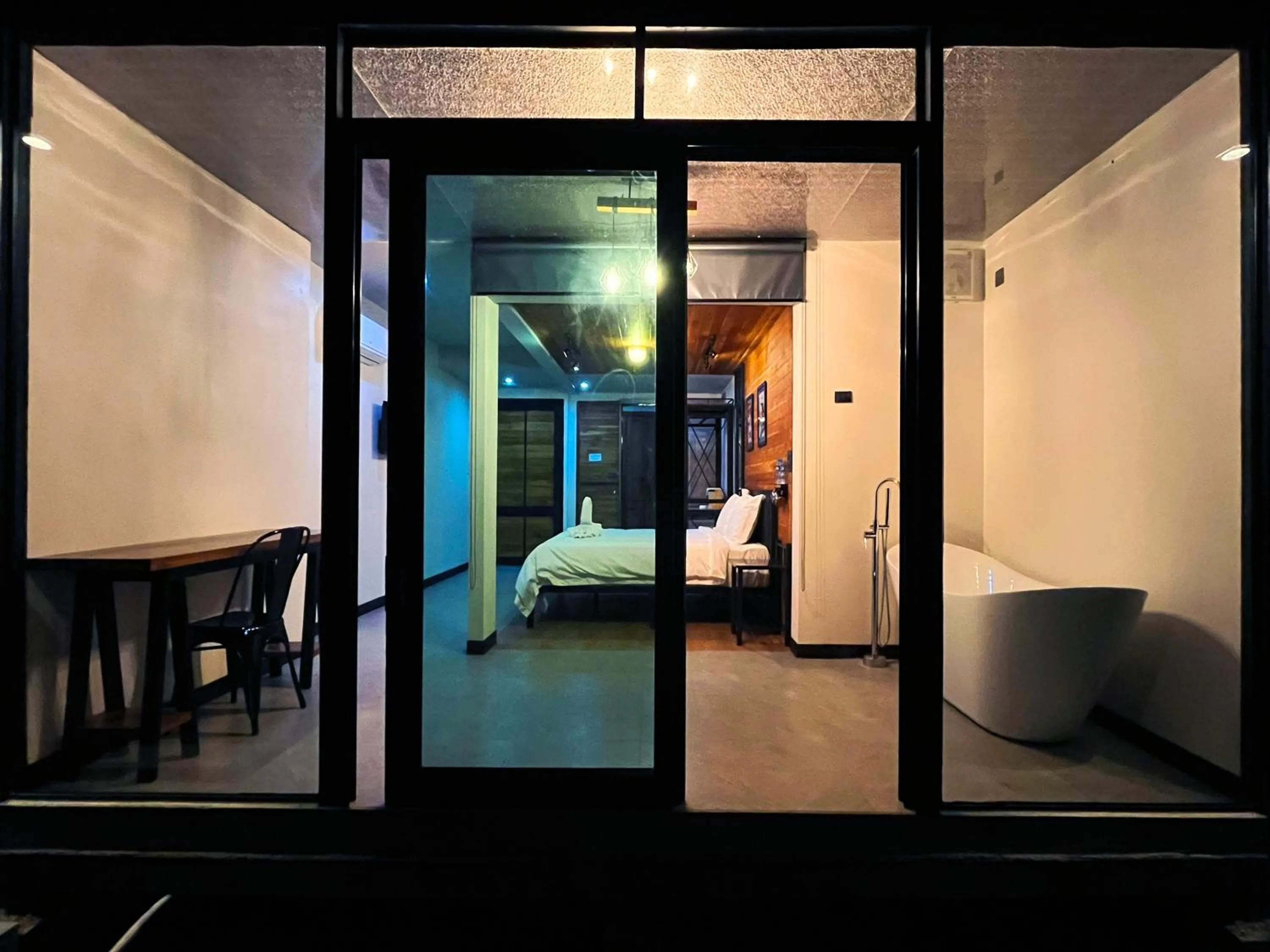 Bed in Kong Resort Vangvieng