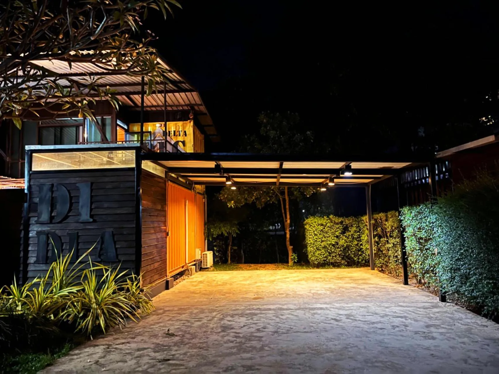 Property building in Kong Resort Vangvieng