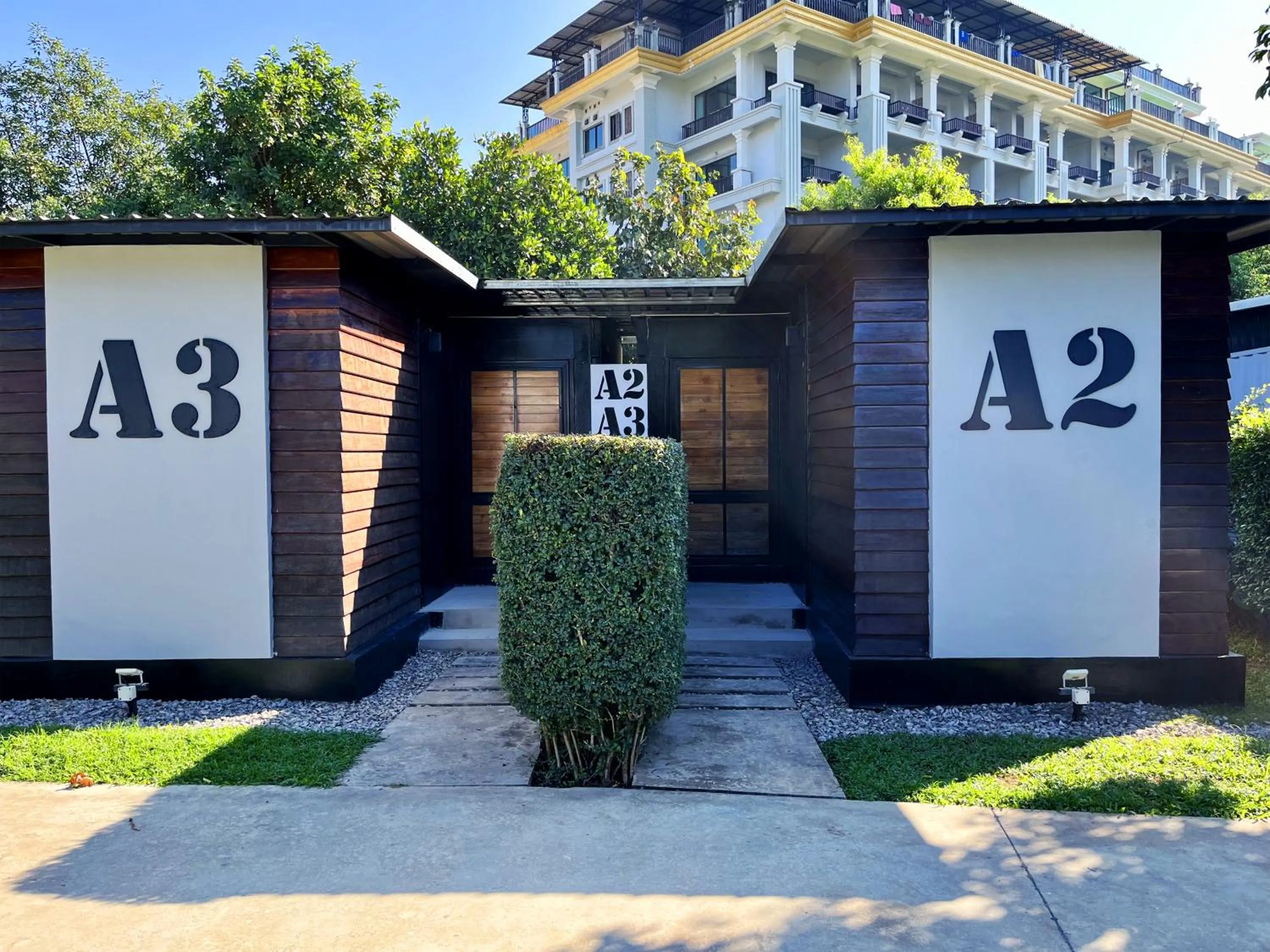 Property building in Kong Resort Vangvieng