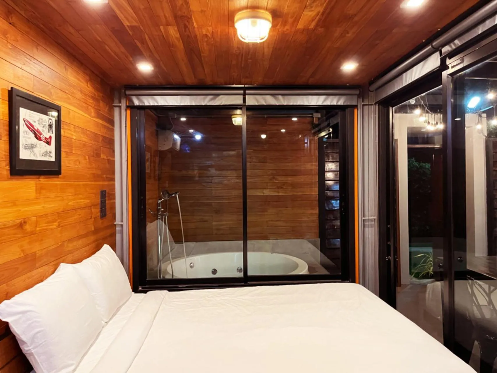 Bed in Kong Resort Vangvieng