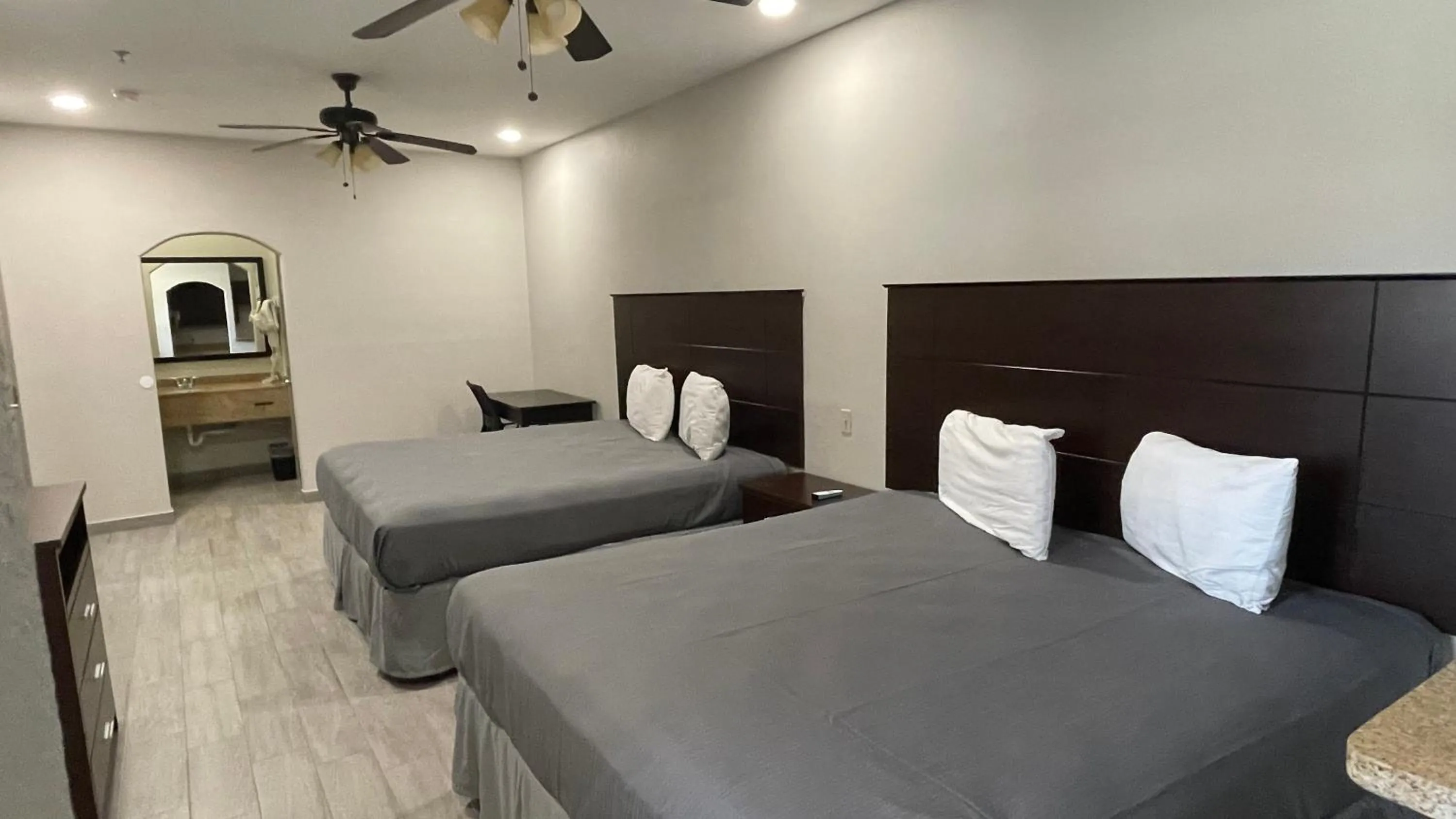 Bed in Guest Inn San Benito/Harlingen