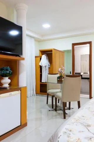 Dining area in Hotel Santorini