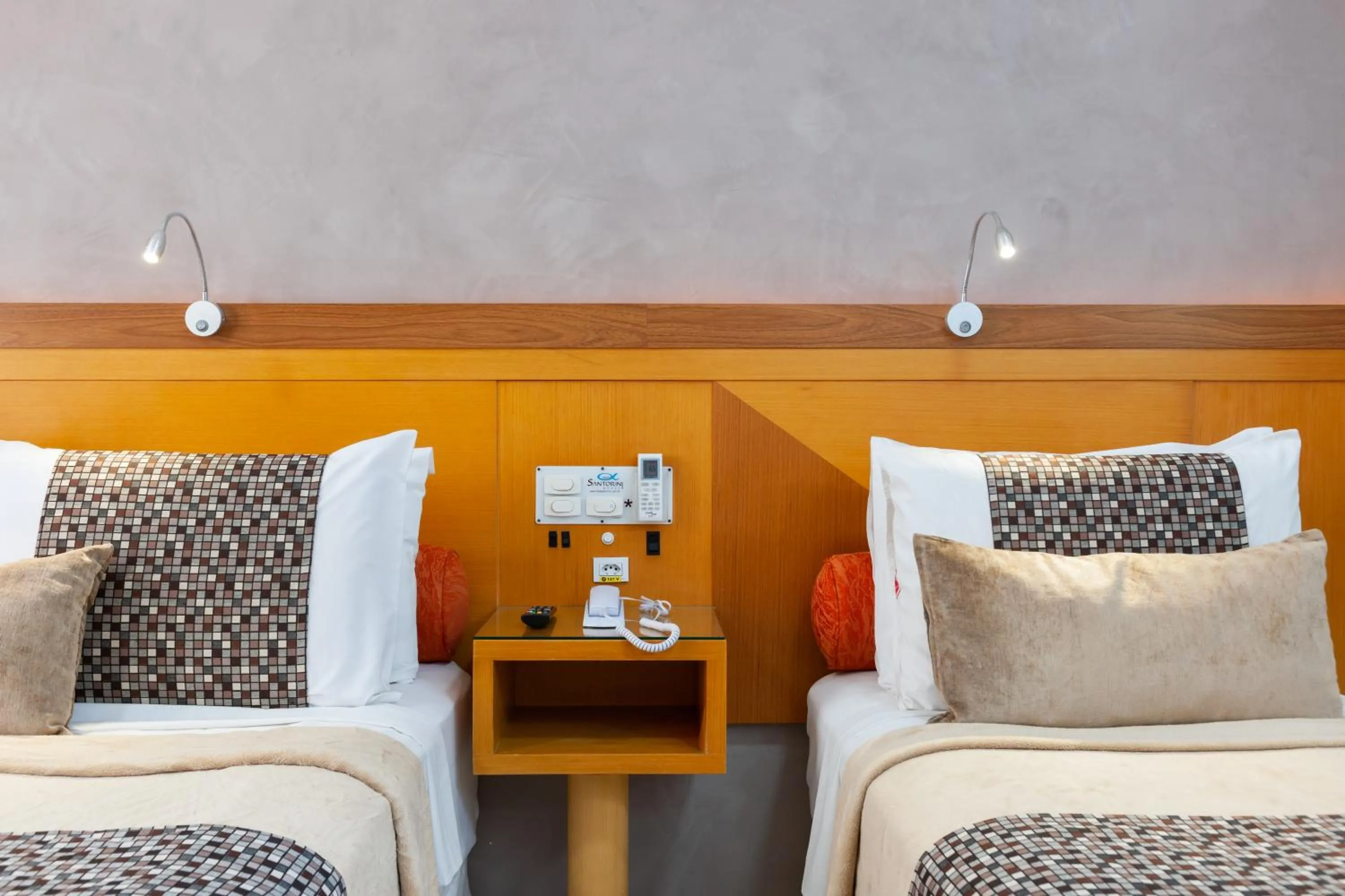 Bedroom, Bed in Hotel Santorini