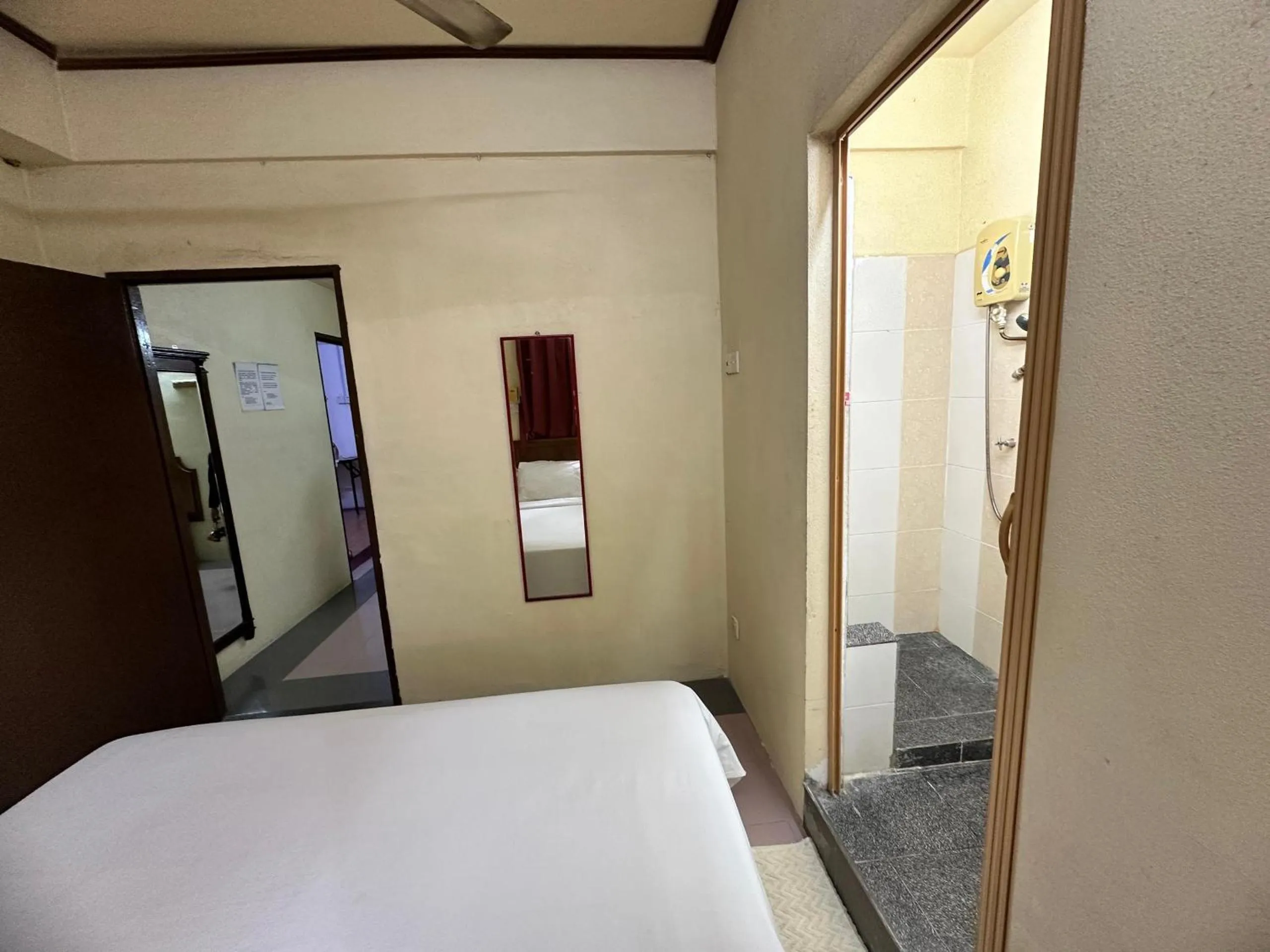 Bedroom, Bed in Anggerik Lodging