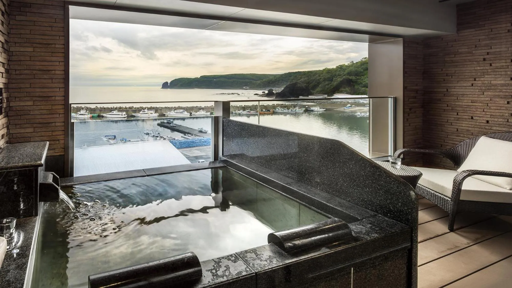 Hot Spring Bath in Kitakobushi Shiretoko Hotel & Resort