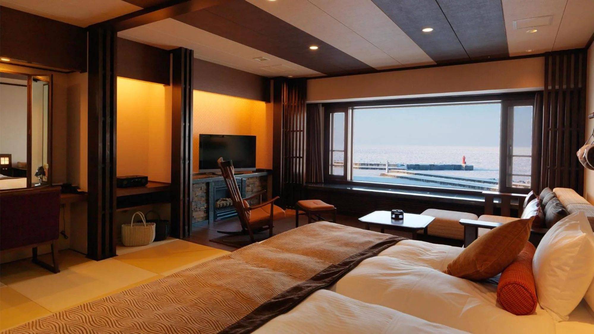 Photo of the whole room, Bed in Kitakobushi Shiretoko Hotel & Resort