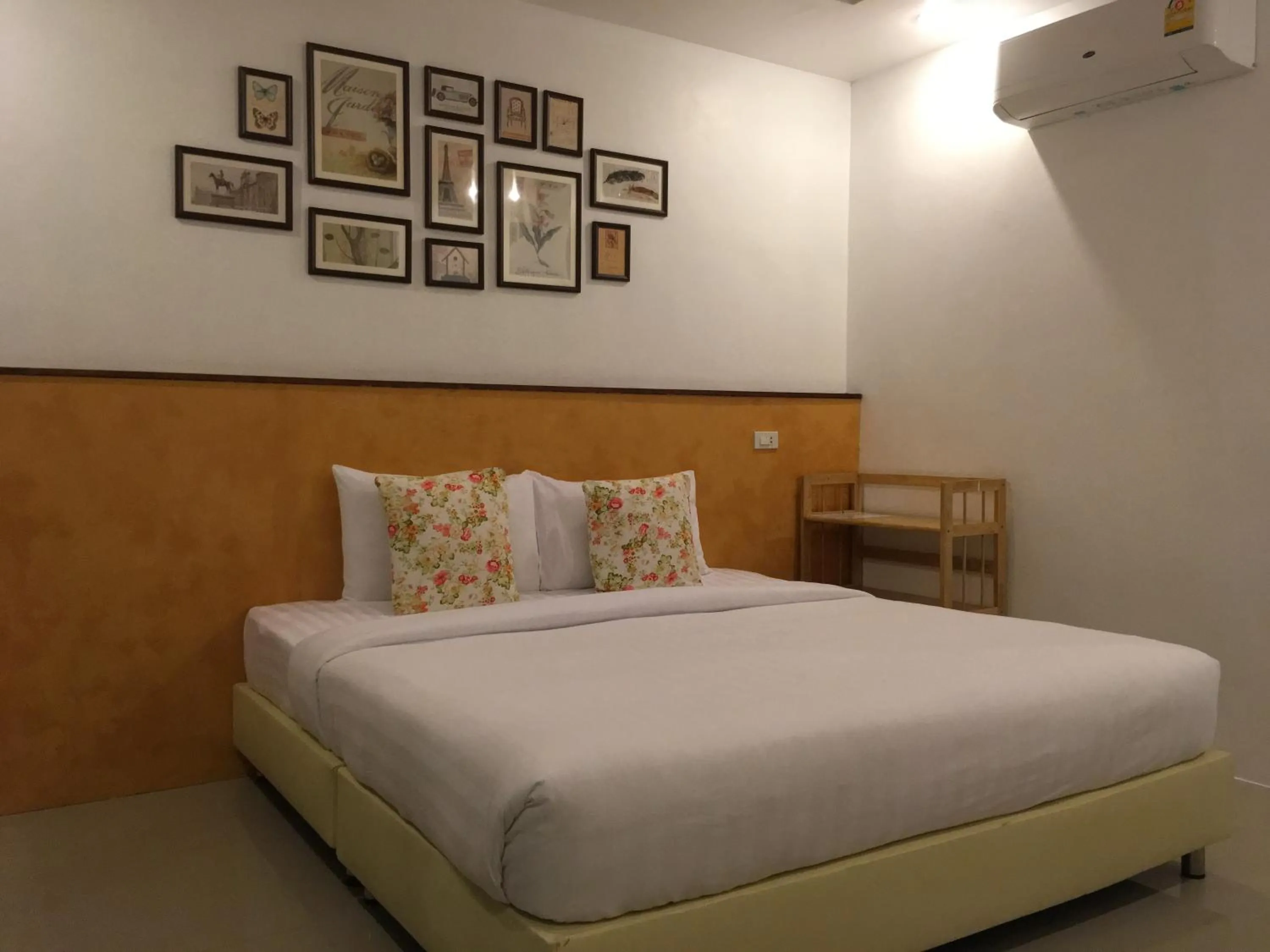 Bed in Benjamin's Hut