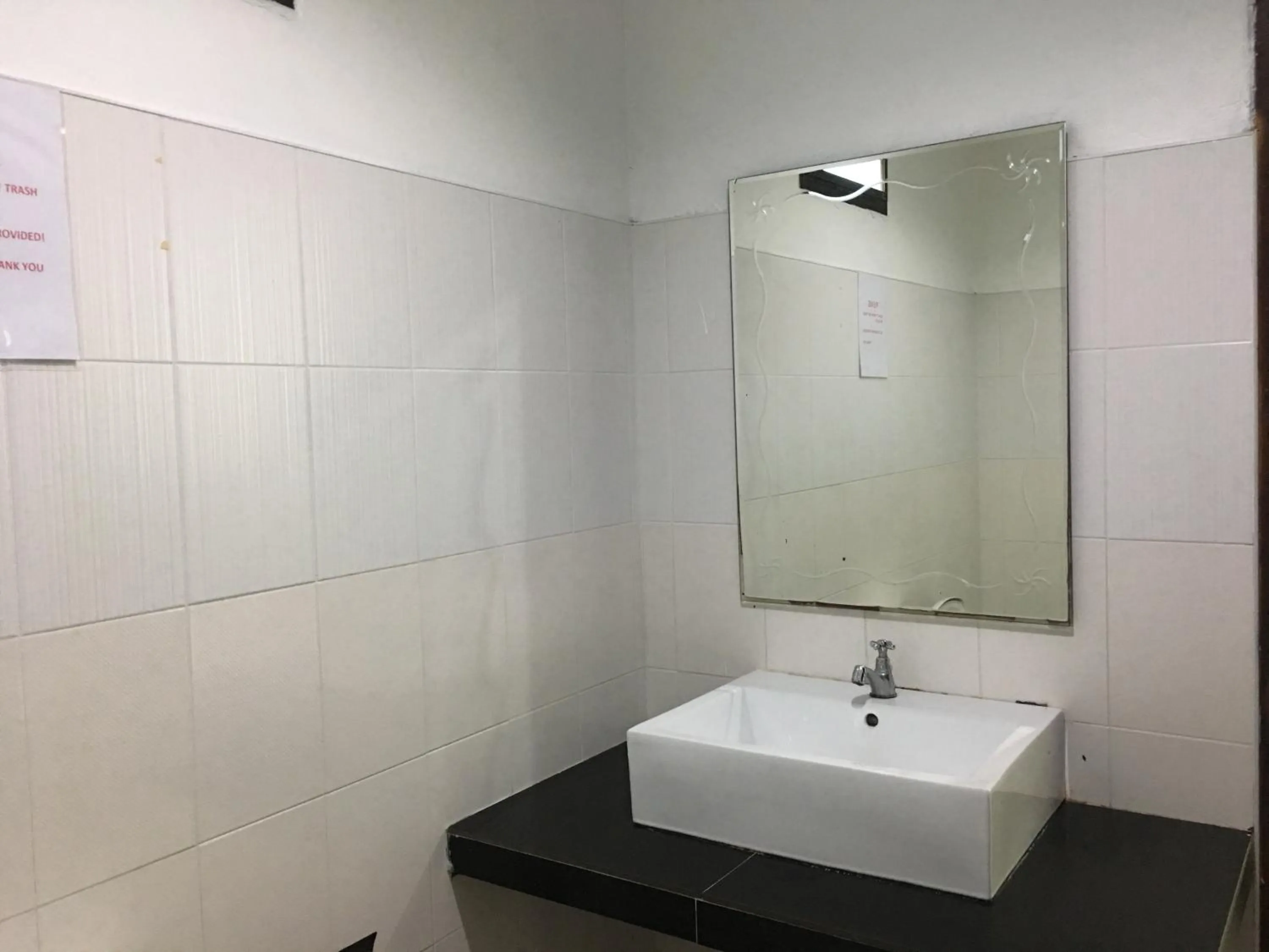 Bathroom in Benjamin's Hut