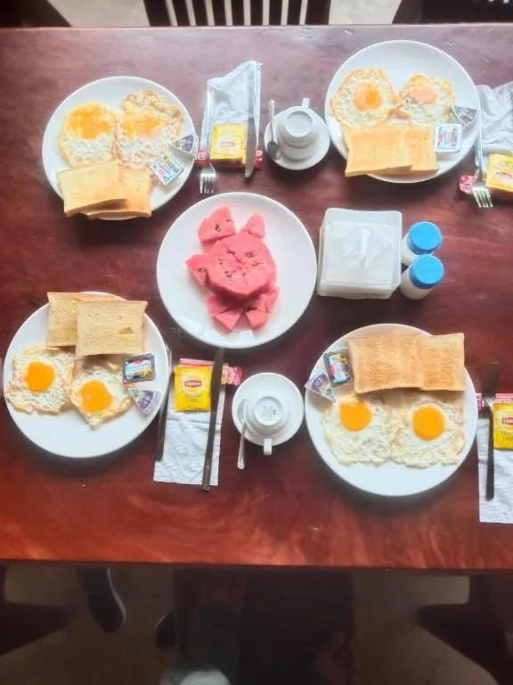 Breakfast in Hello Cambodia Boutique