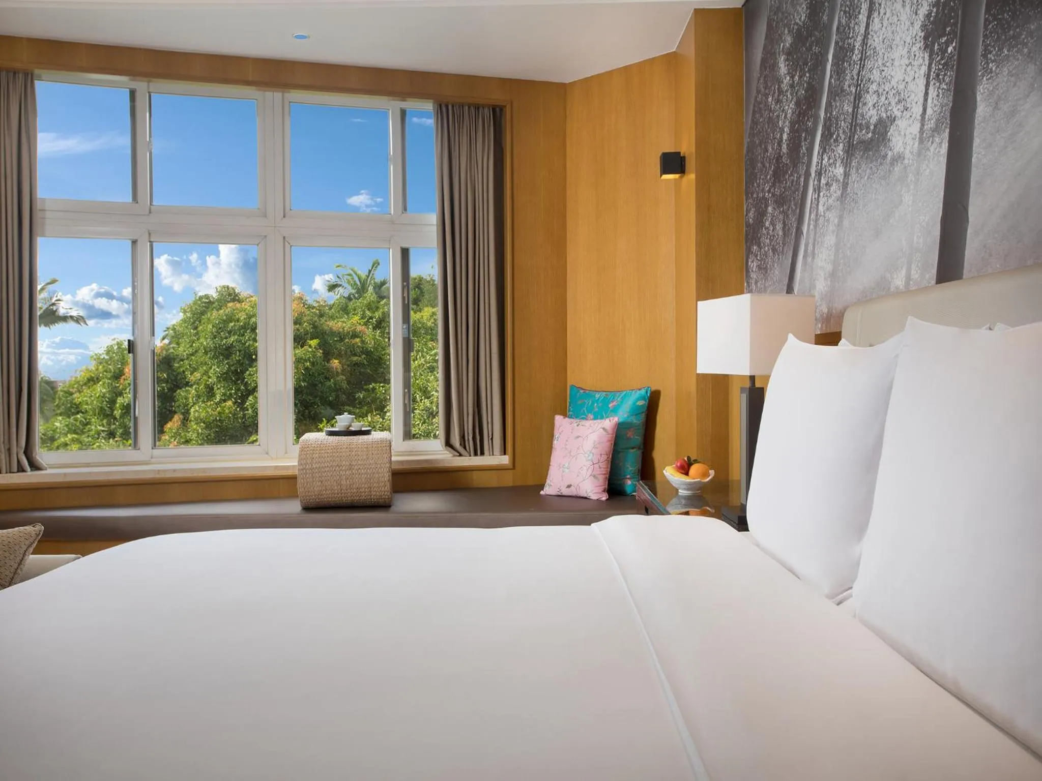 Garden view, Bed in Xiamen C&D Hotel