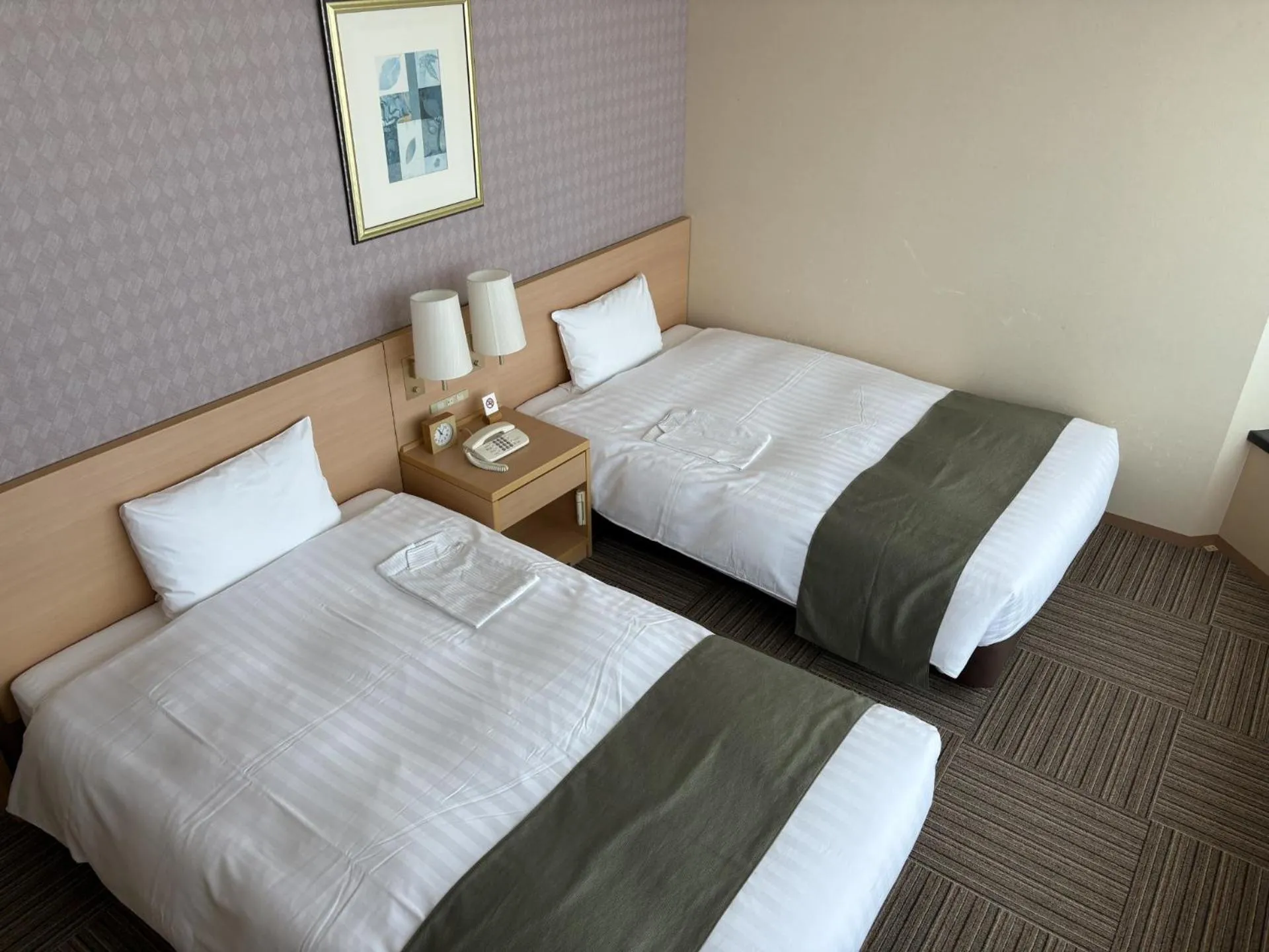 Bedroom, Bed in Kanazawa Tokyu Hotel