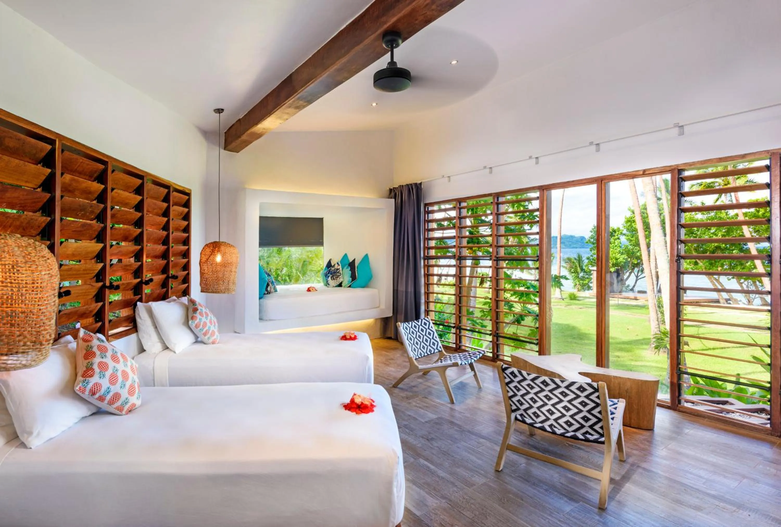 Photo of the whole room, Bed in The Remote Resort