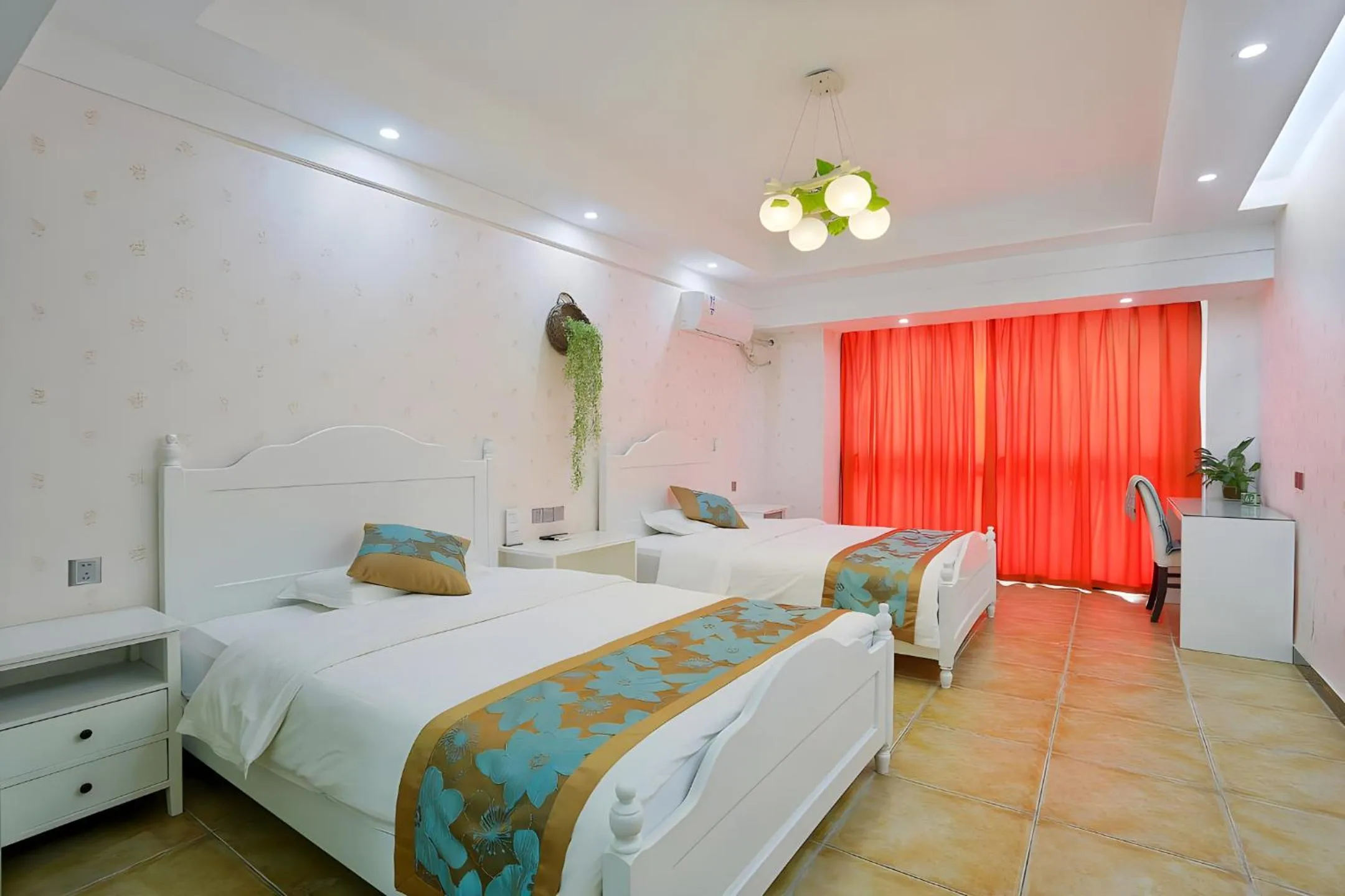 Photo of the whole room, Bed in Zhangjiajie Cat Theme Inn