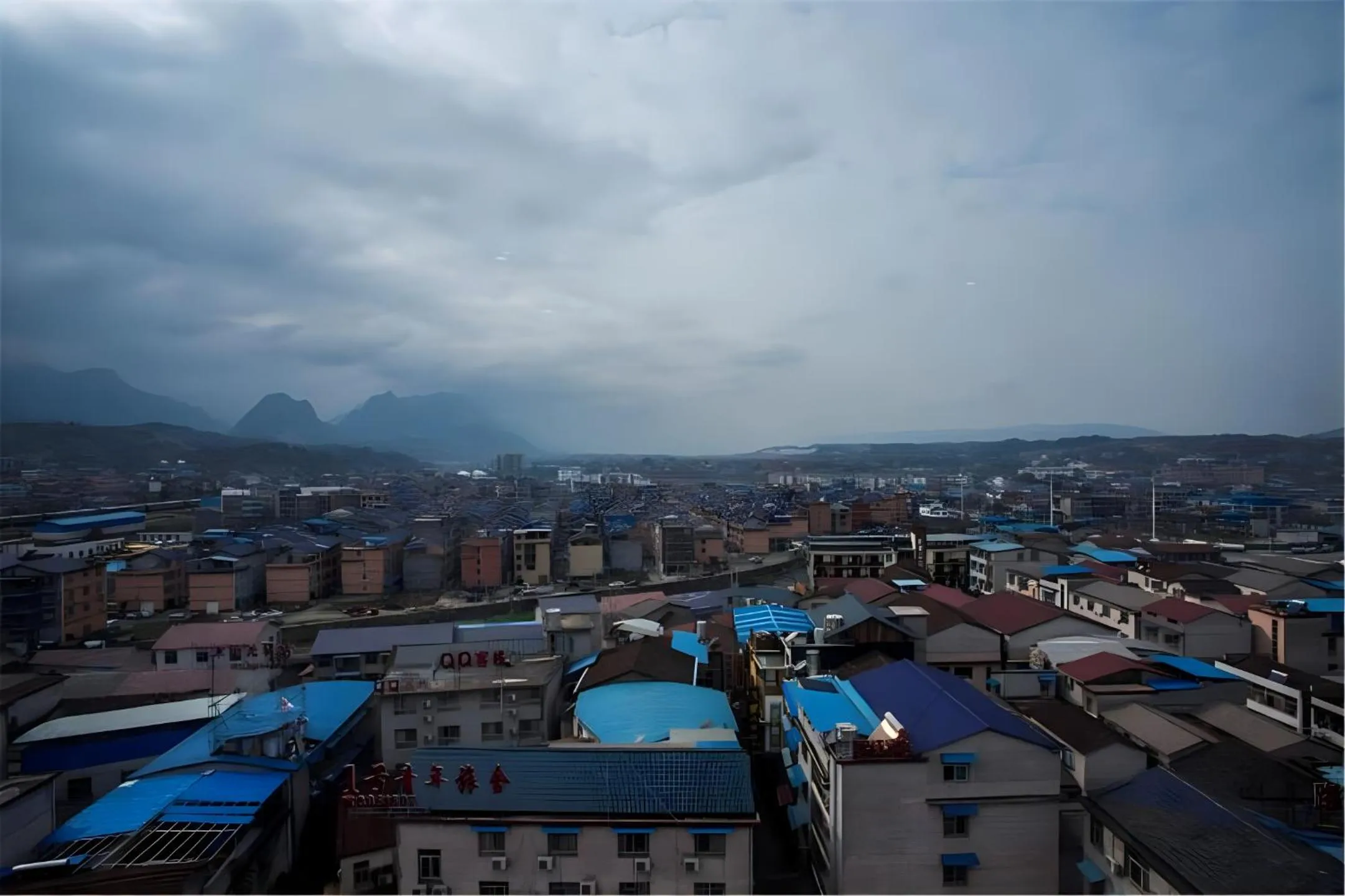 Street view in Zhangjiajie Cat Theme Inn