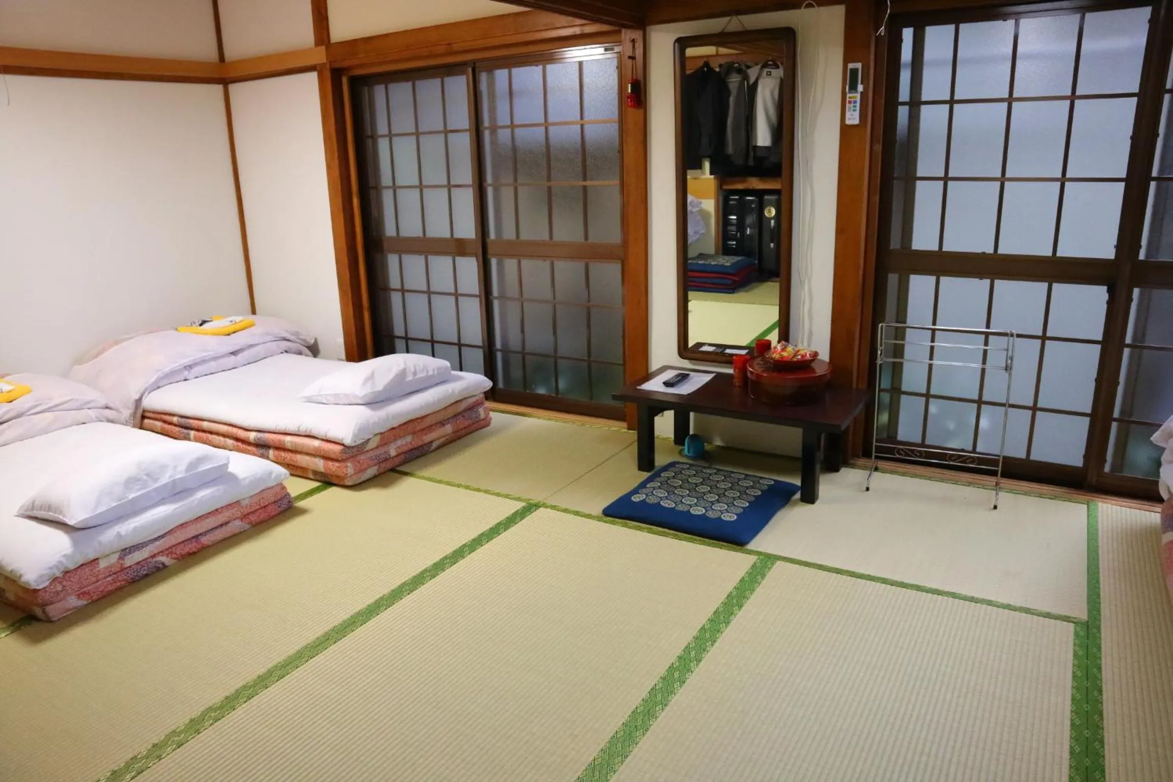 Photo of the whole room, Bed in Ryokan Sansuiso