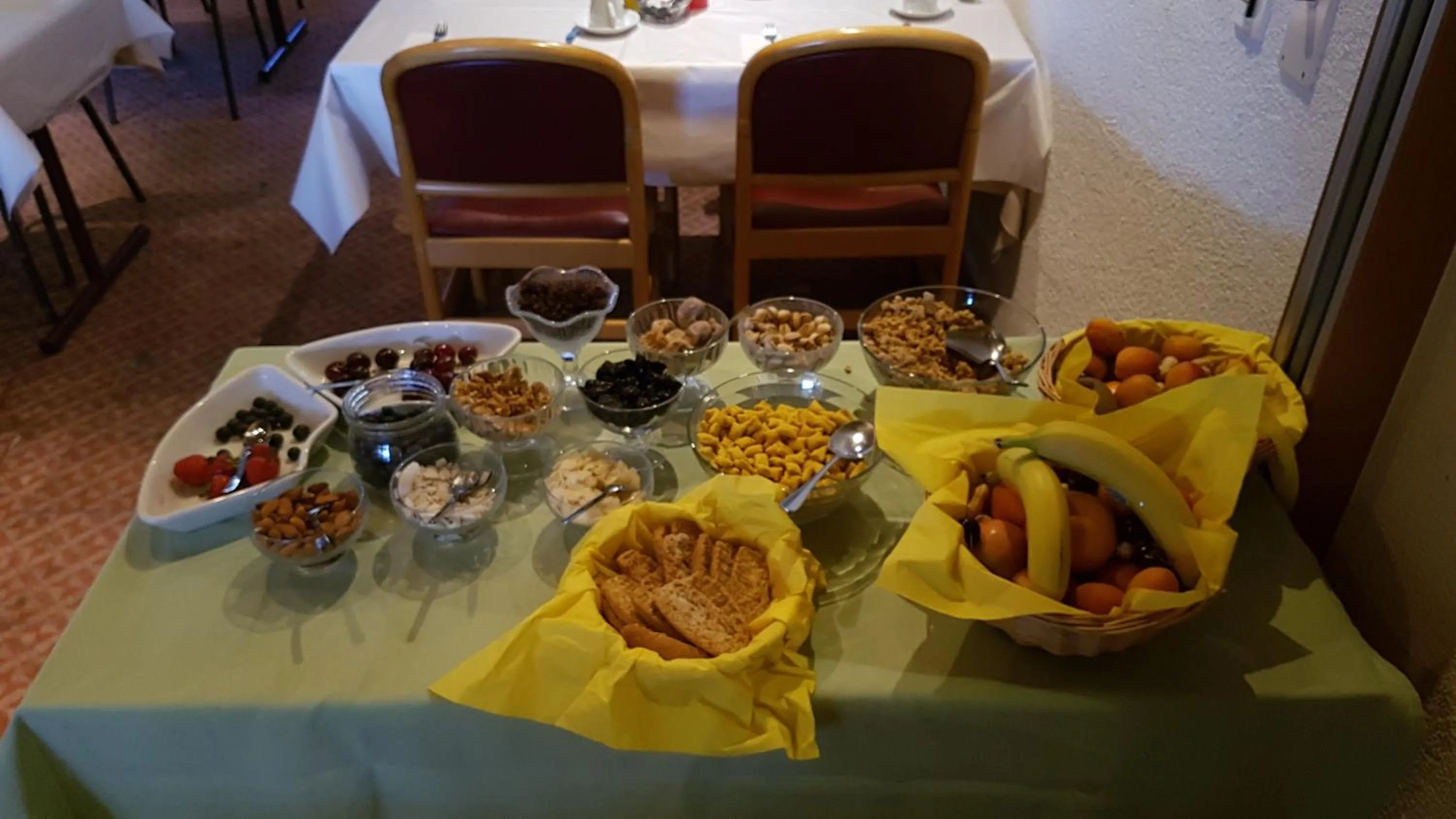 Breakfast in Hotel Aeschi Park