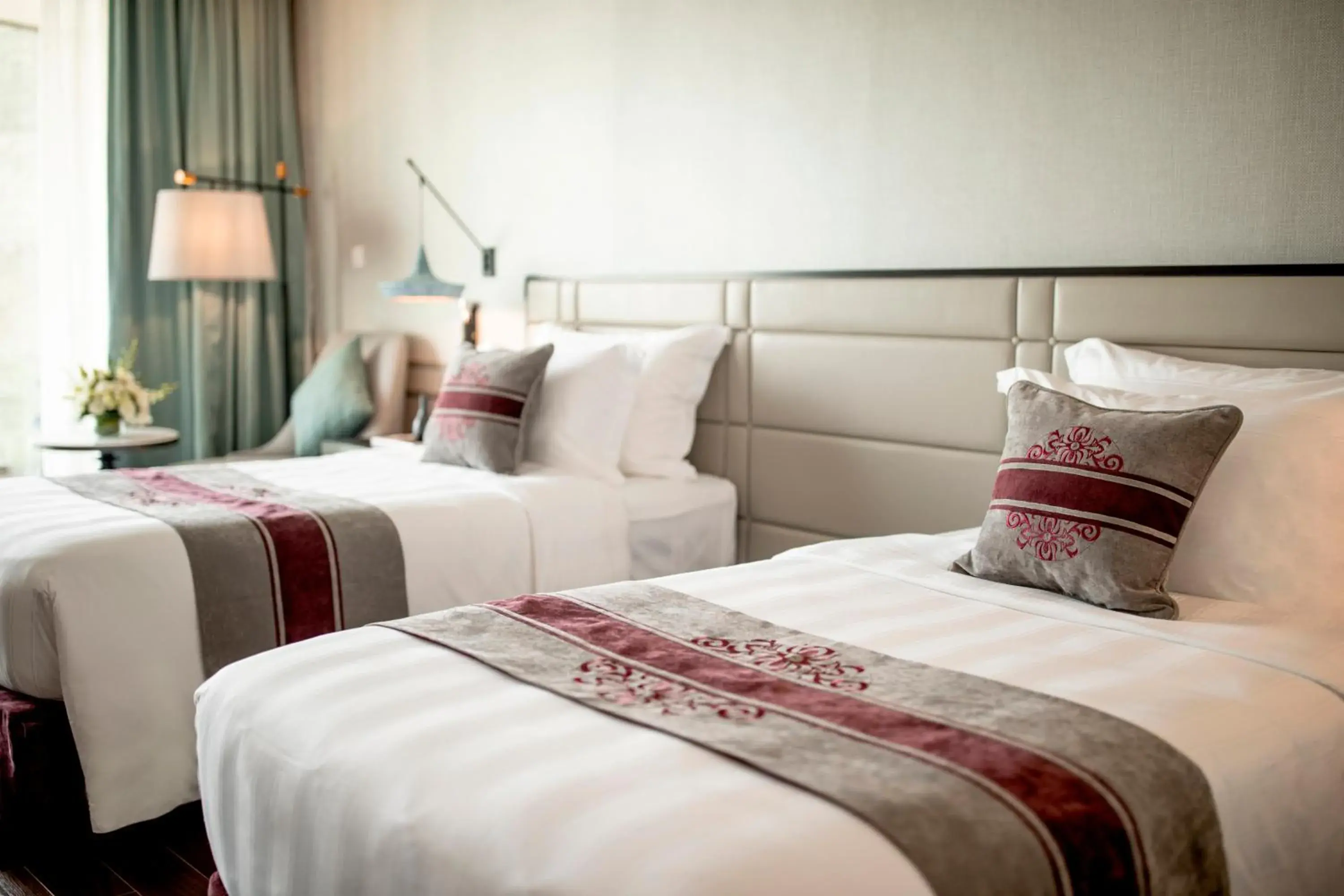 Deluxe Twin Ocean Room with VinWonders in Vinpearl Resort & Golf Nam Hoi An Deluxe Twin Ocean Room with VinWonders in Vinpearl Resort & Golf Nam Hoi An