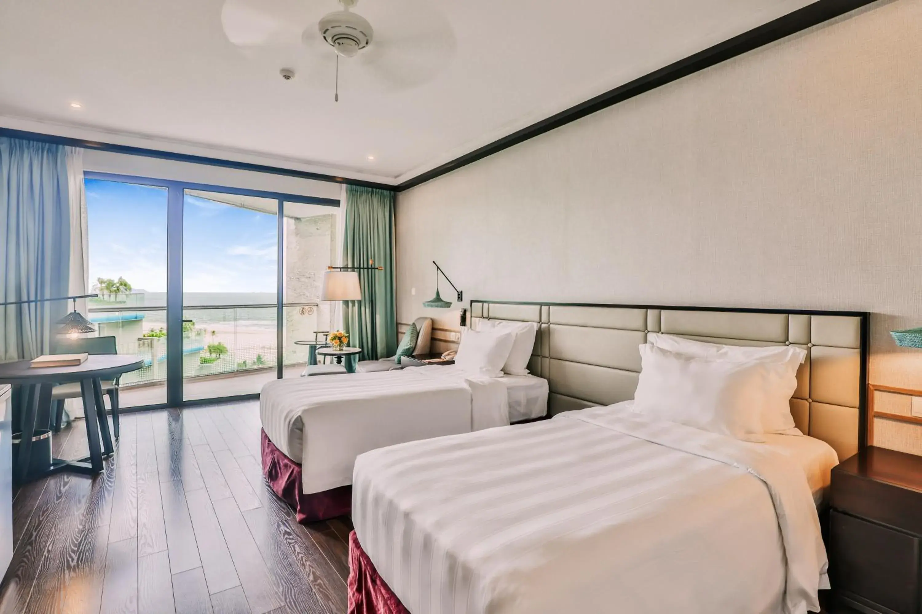 Deluxe Twin Room with Balcony and Ocean View in Vinpearl Resort & Golf Nam Hoi An Deluxe Twin Room with Balcony and Ocean View in Vinpearl Resort & Golf Nam Hoi An