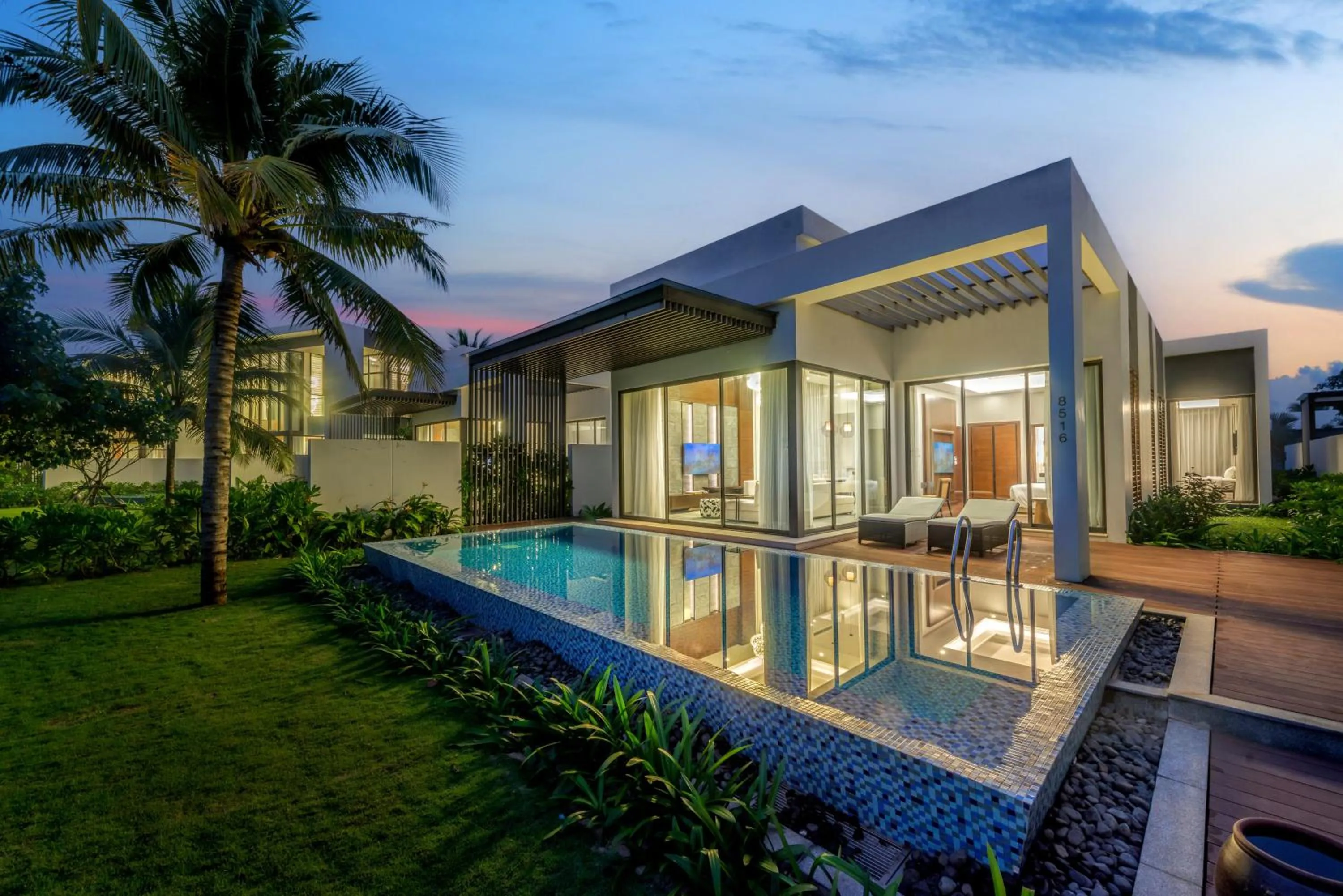 Bedroom in Vinpearl Resort & Golf Nam Hoi An