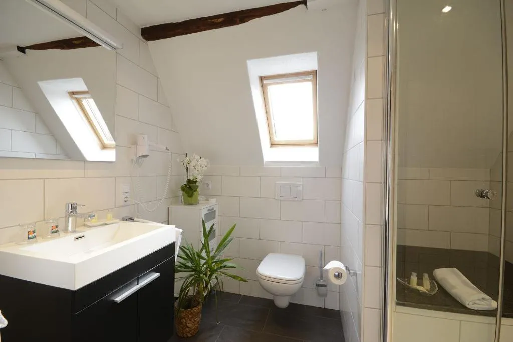 Bathroom in Haus am Heiner Geißler Platz by Landgasthof Zickler