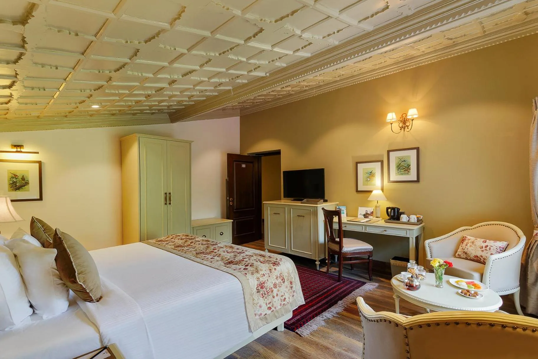 Photo of the whole room, Bed in The Naini Retreat, Nainital by Leisure Hotels