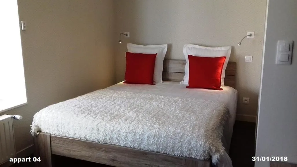 Bed in Appart'Hotel Parc Johan