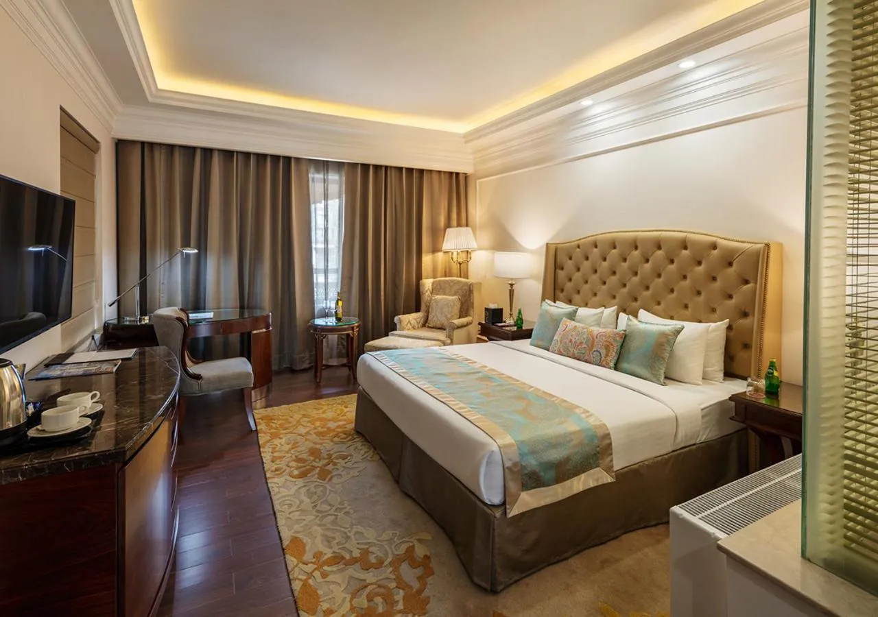 Bedroom, Bed in The Indus Valley