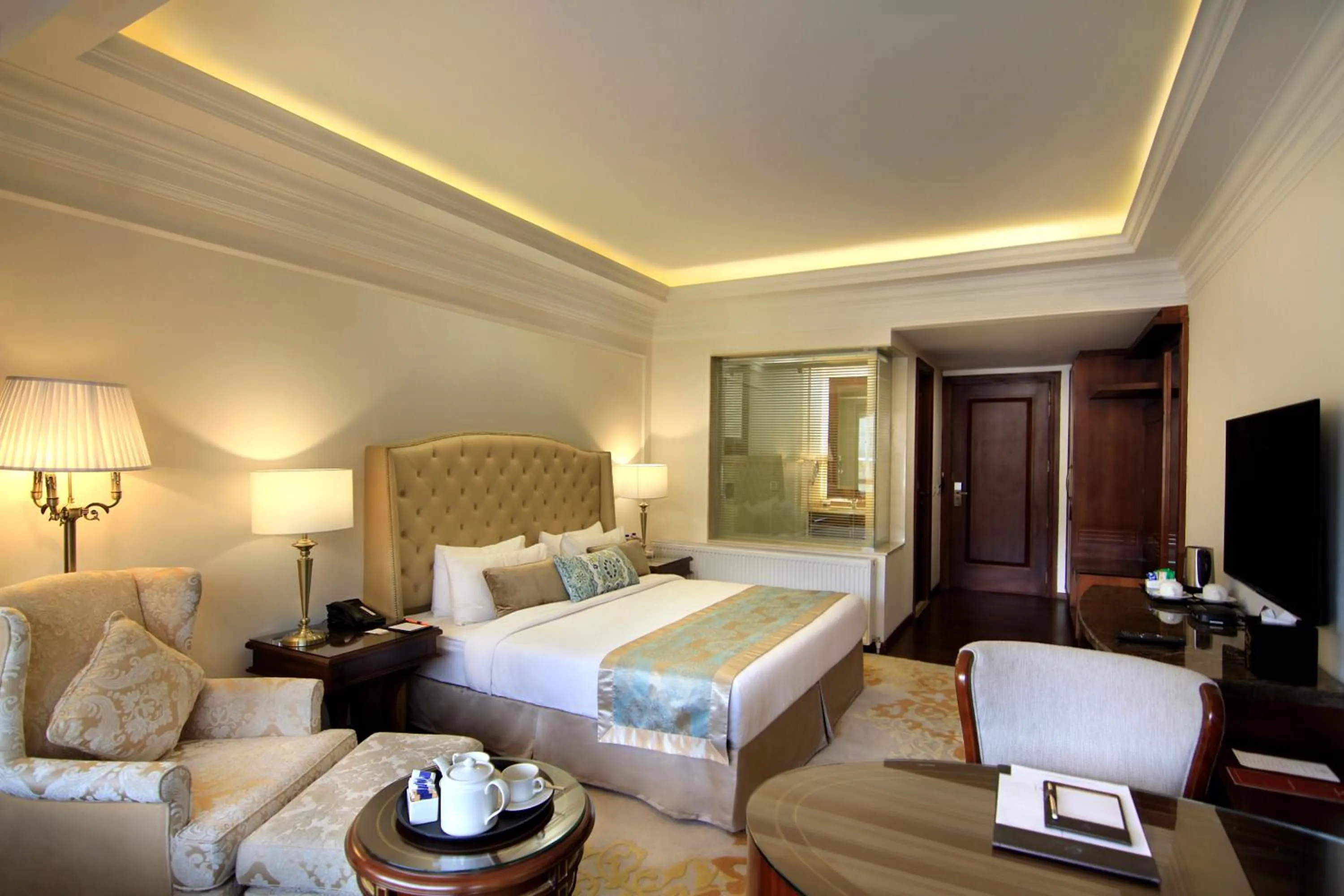 Photo of the whole room, Bed in The Indus Valley