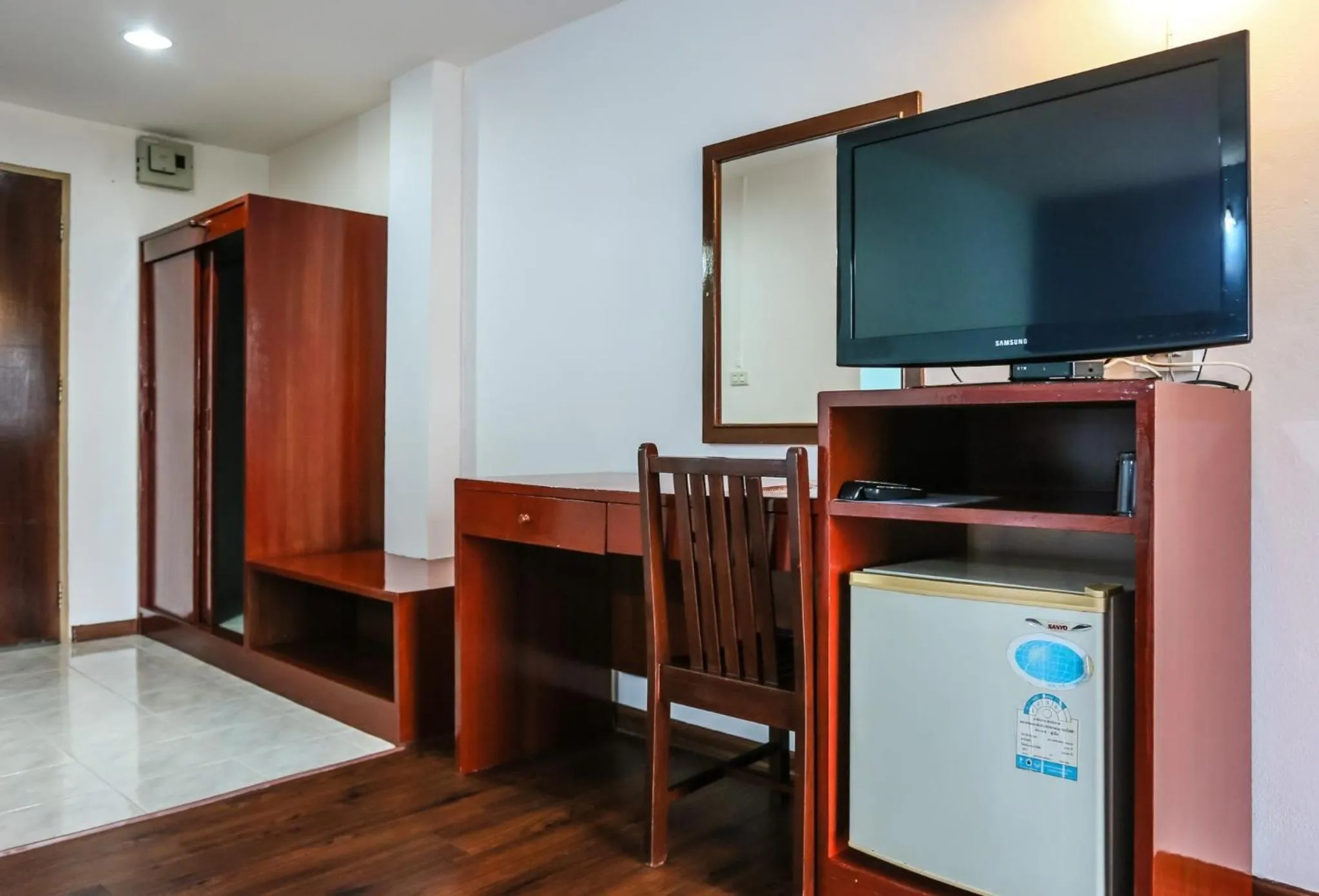 TV and multimedia in Wiangwalee Hotel