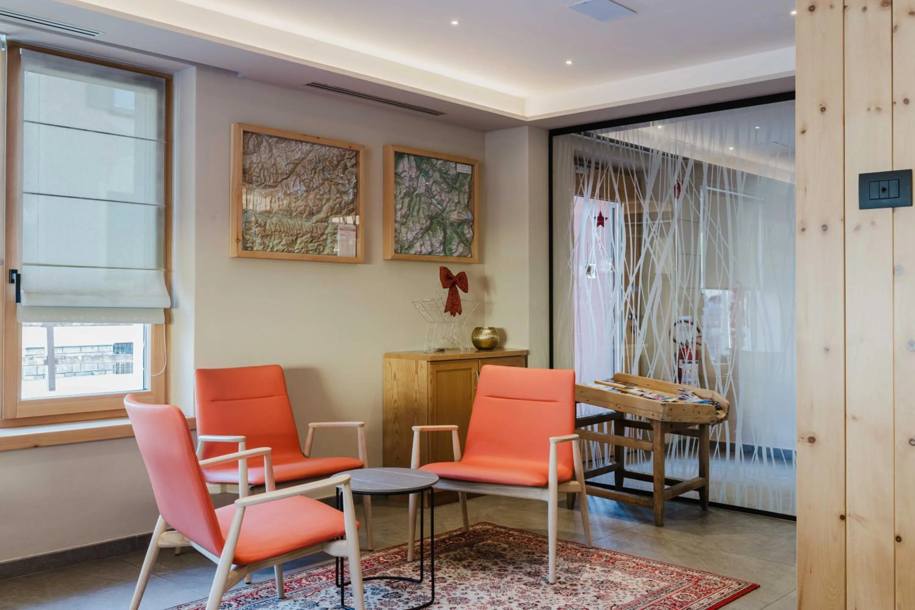 Communal lounge/ TV room in Hotel St. Michael