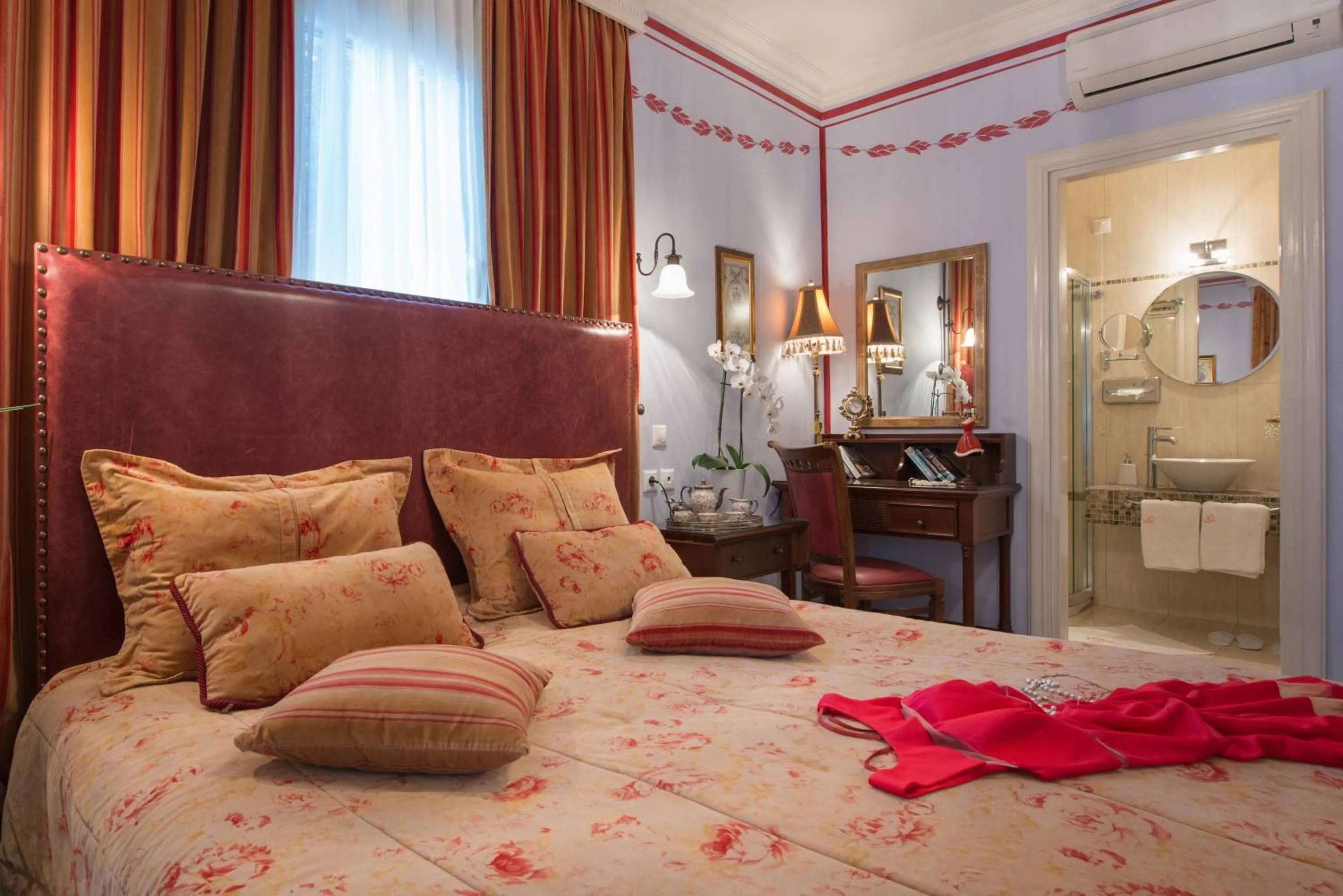 Day, Bed in Enavlion Hotel