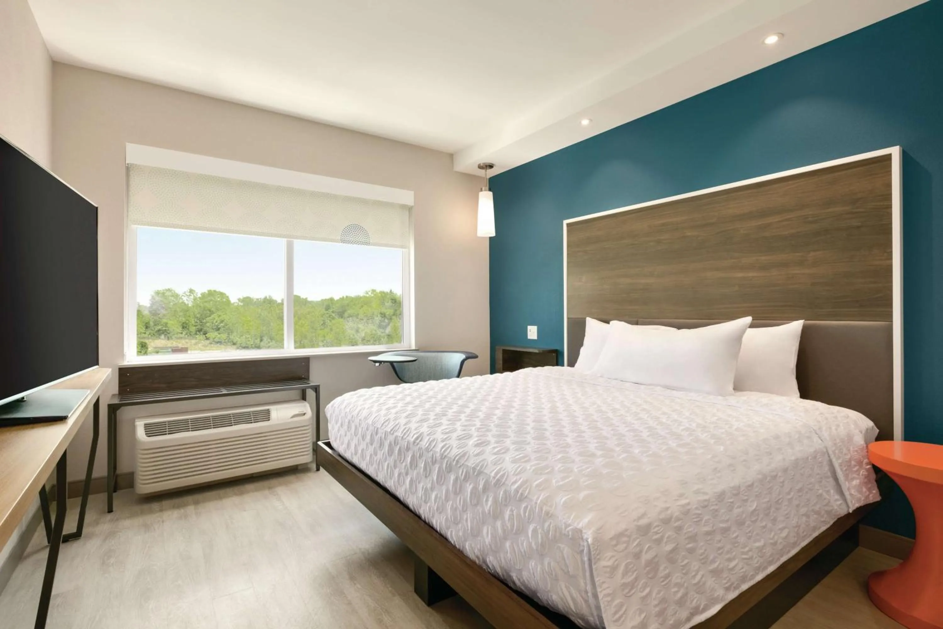 Bed in Tru By Hilton Charlotte Ayrsley