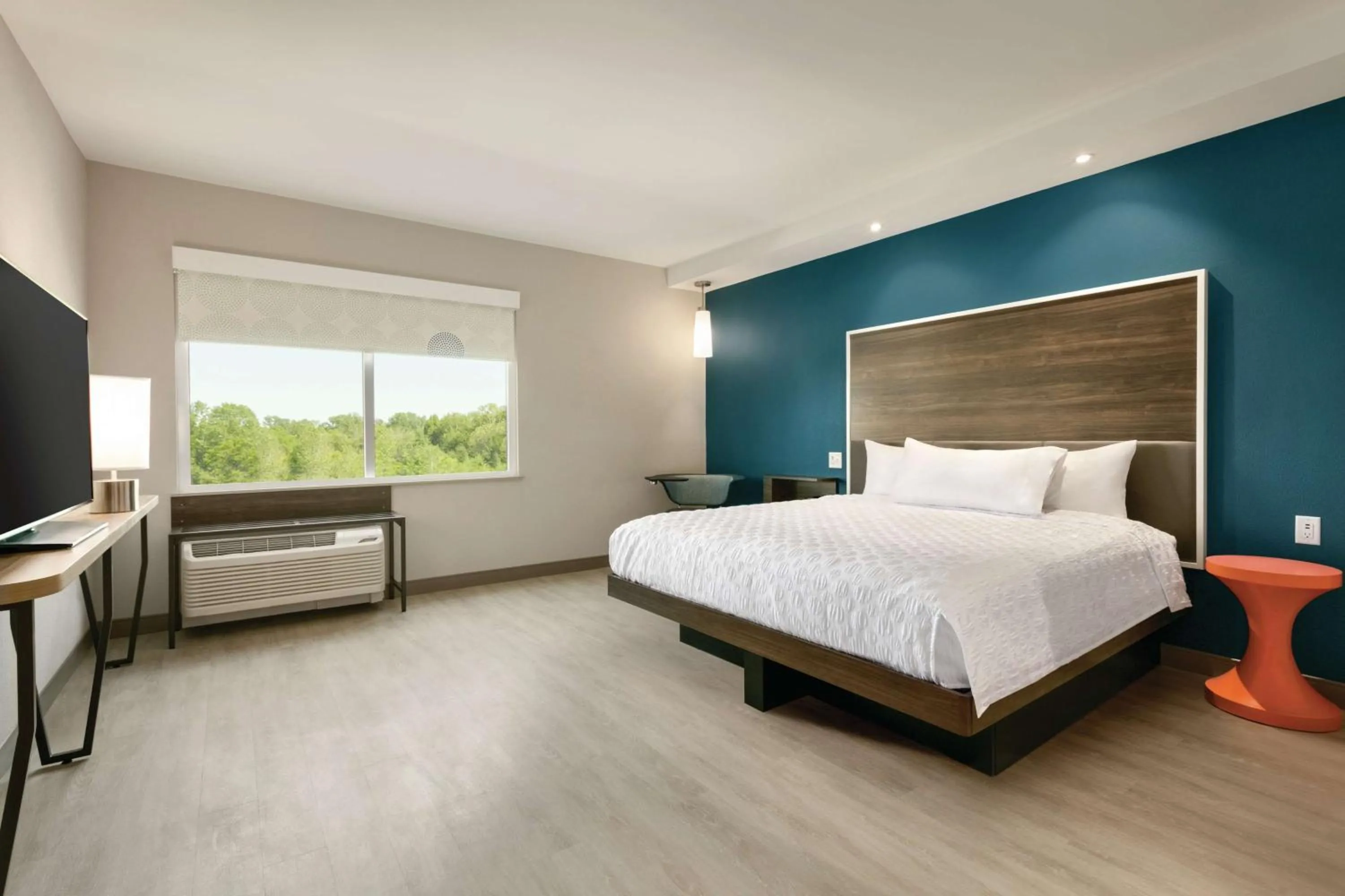 Bed in Tru By Hilton Charlotte Ayrsley