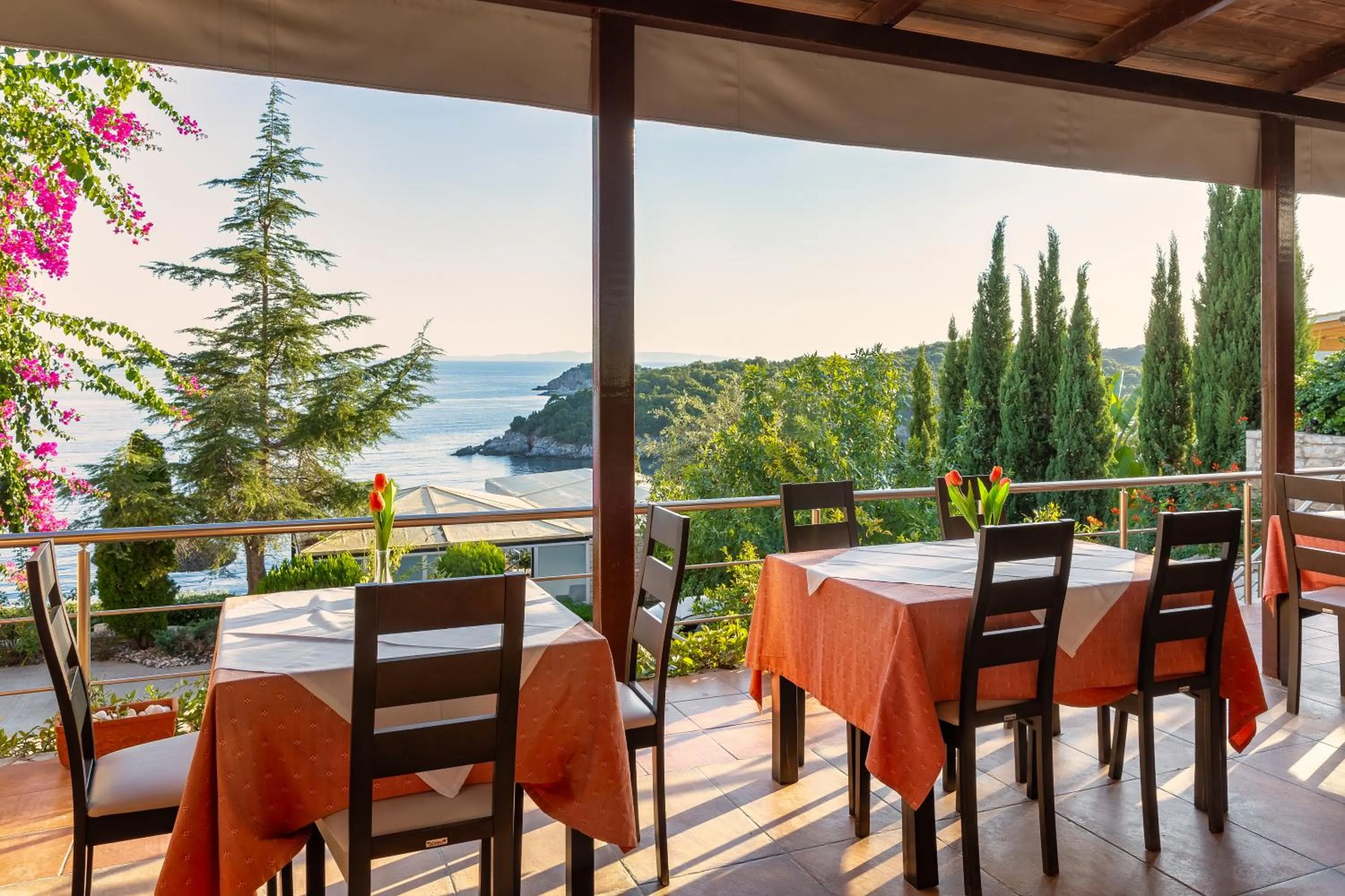 Dining area in Costa Smeralda