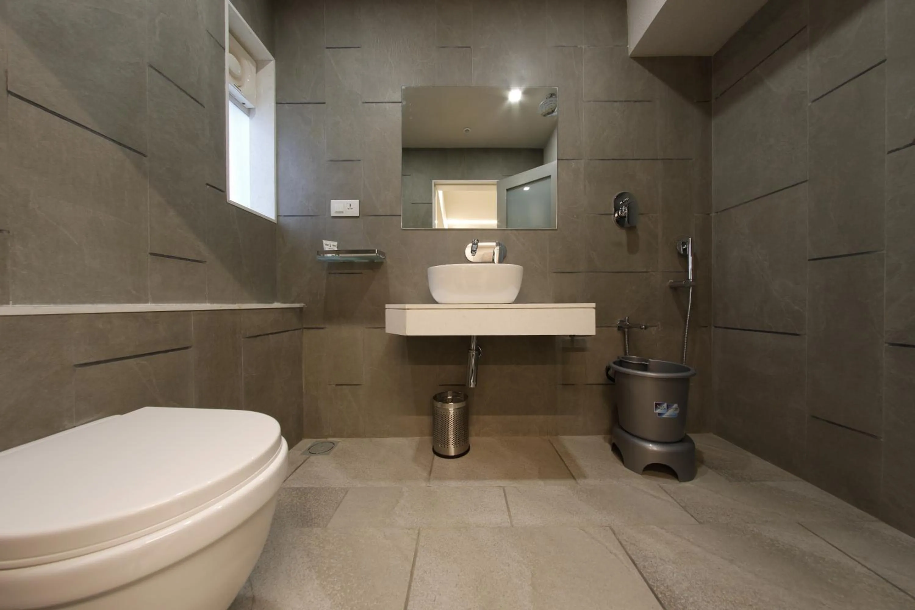 Bathroom in Hotel Carrefour