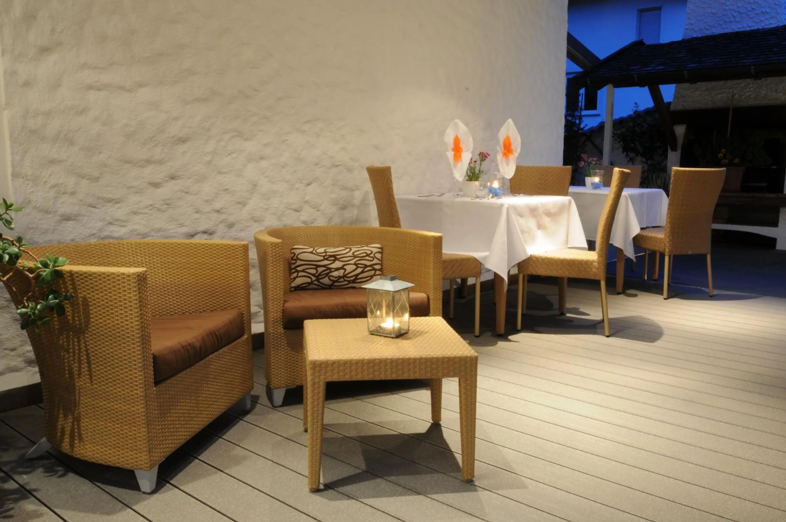 Lounge or bar in Hotel FleurAlp