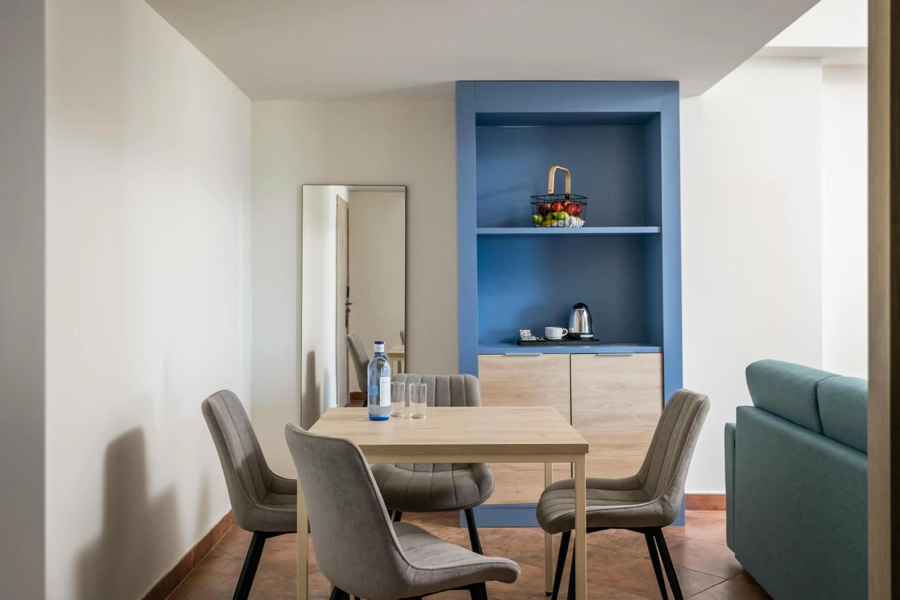 Photo of the whole room in ALEGRIA Colonial Mar Aquafun