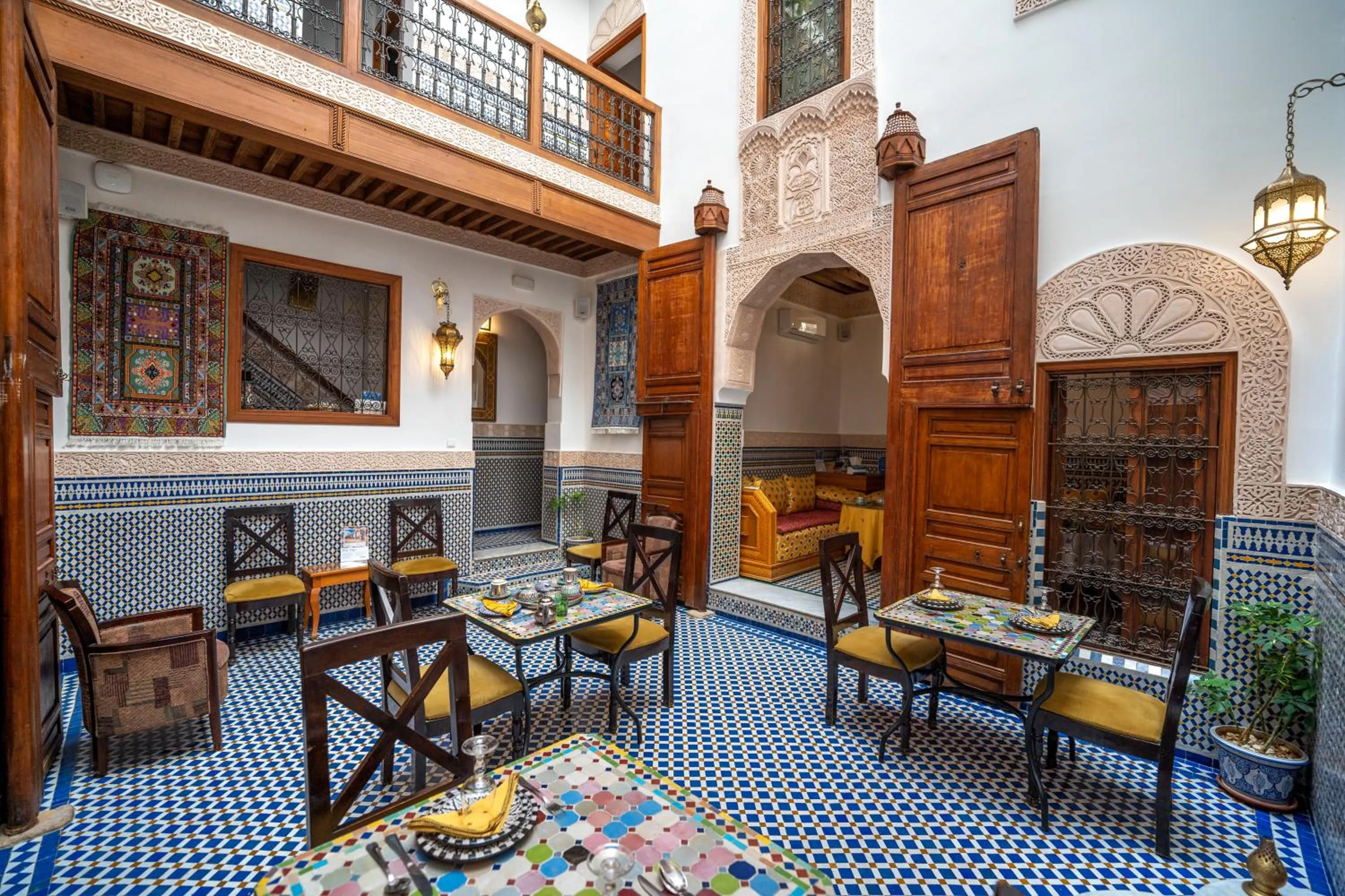 Restaurant/places to eat in Dar D'or Fes