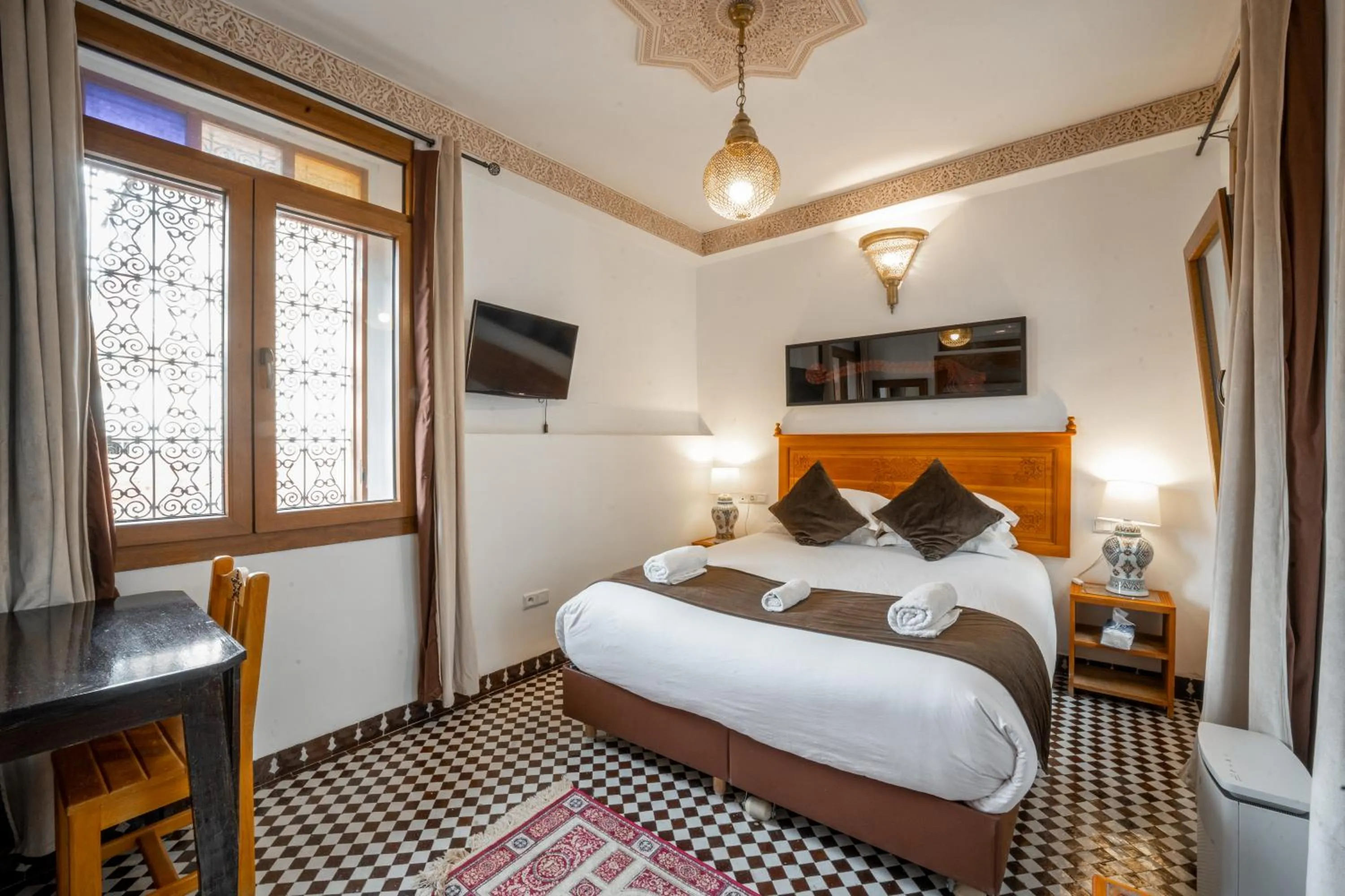 Photo of the whole room, Bed in Dar D'or Fes