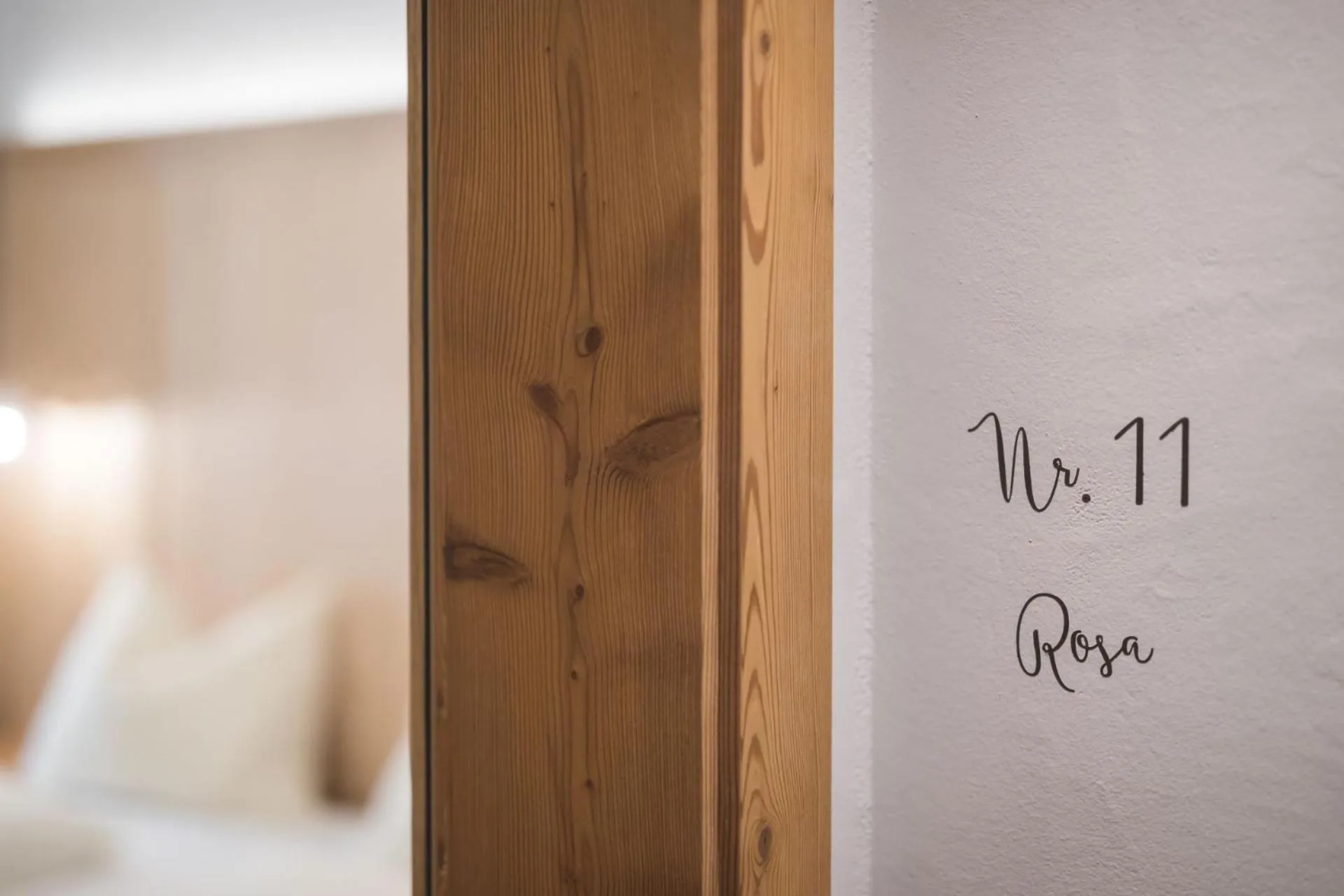 Decorative detail, Bed in Emma Historic Hotel