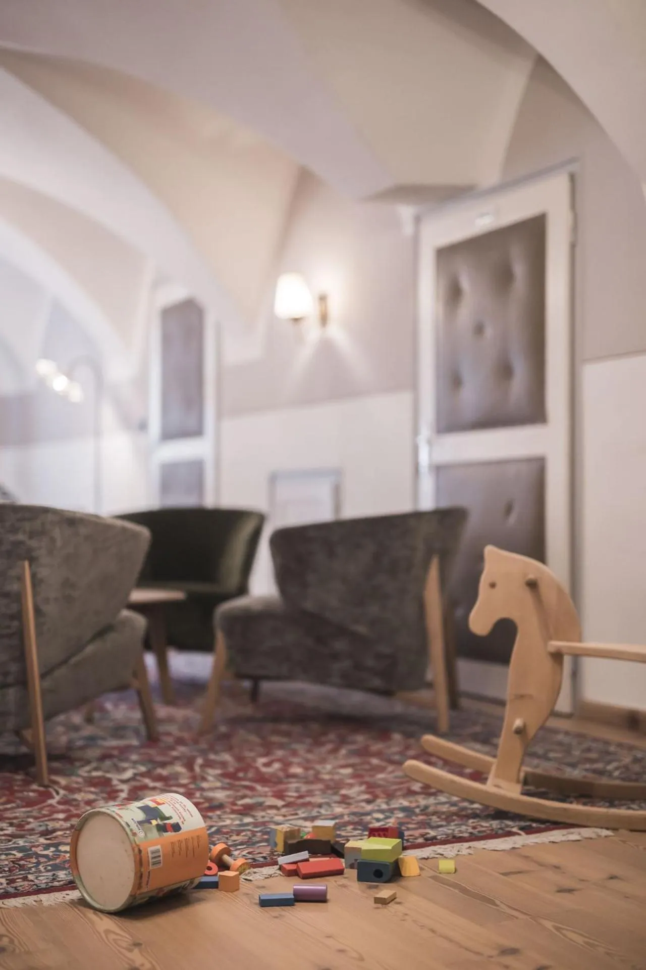 Seating area in Emma Historic Hotel