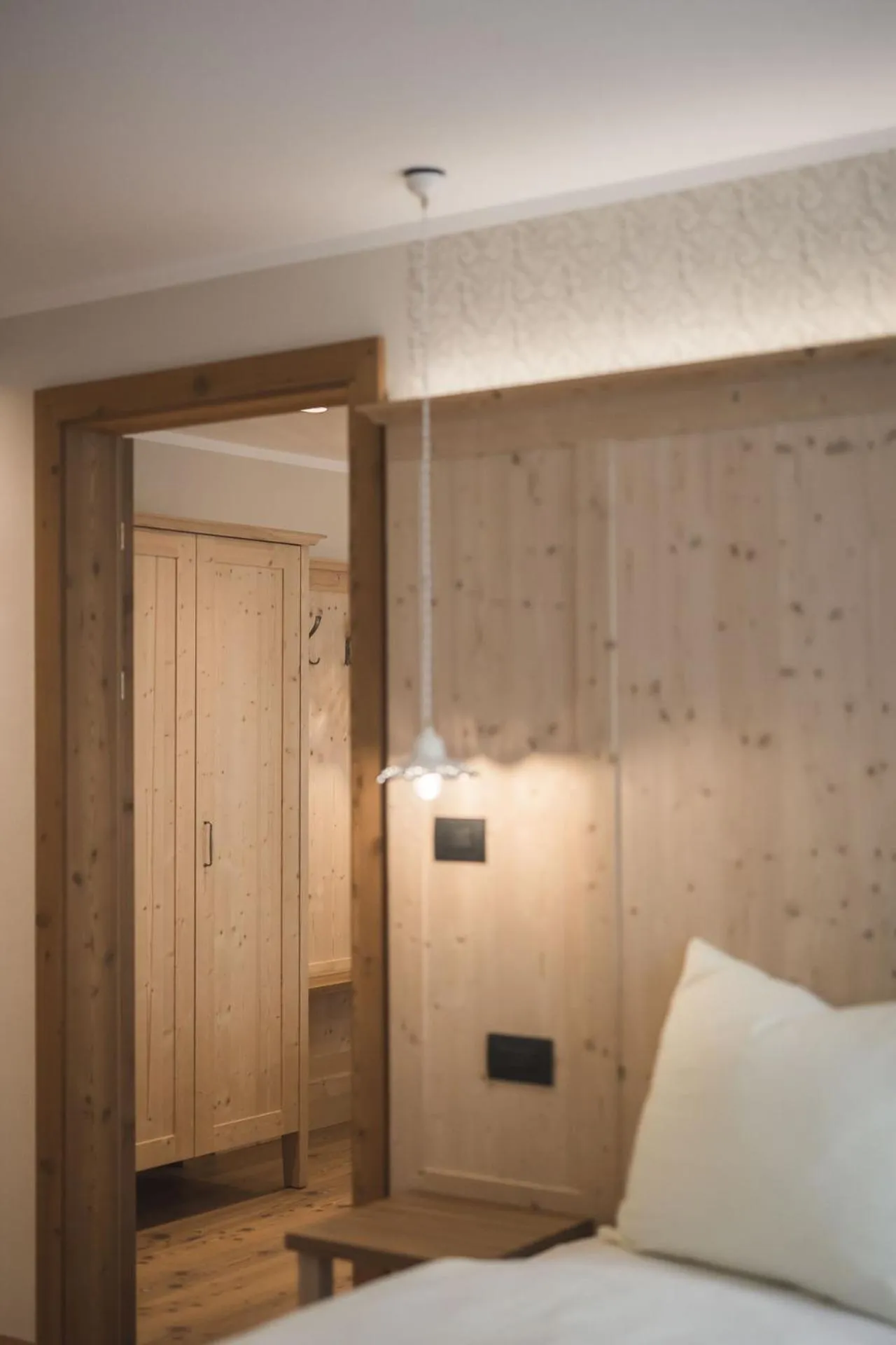 Decorative detail, Bed in Emma Historic Hotel