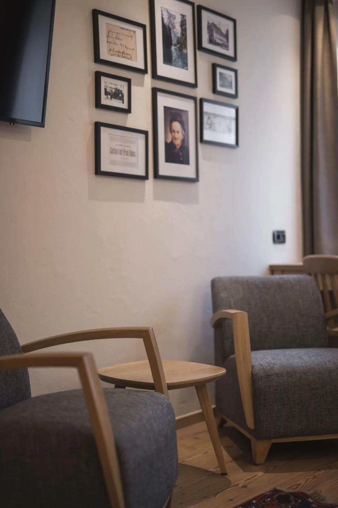 Seating area in Emma Historic Hotel