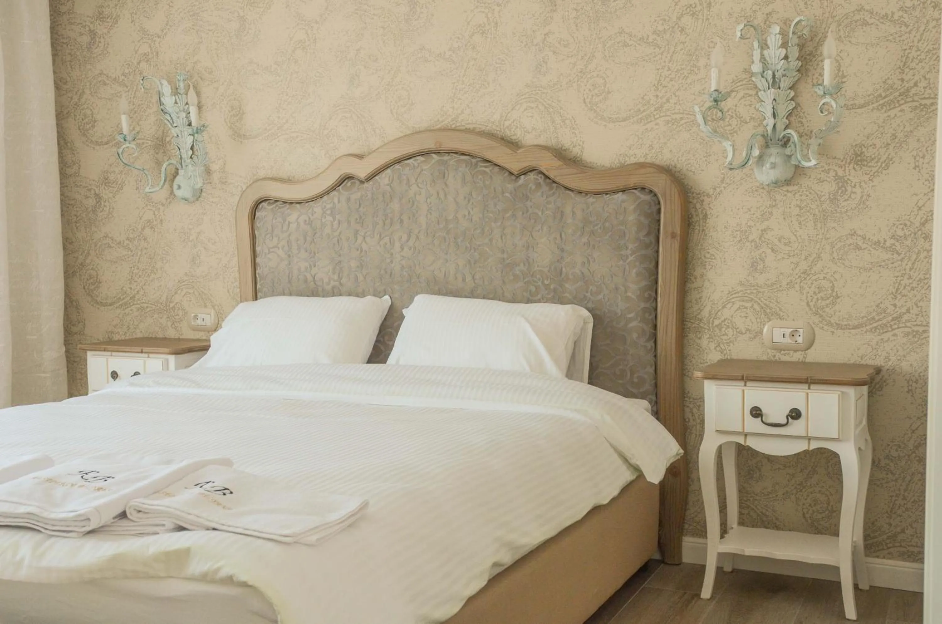 Bedroom in Residence Bilyana