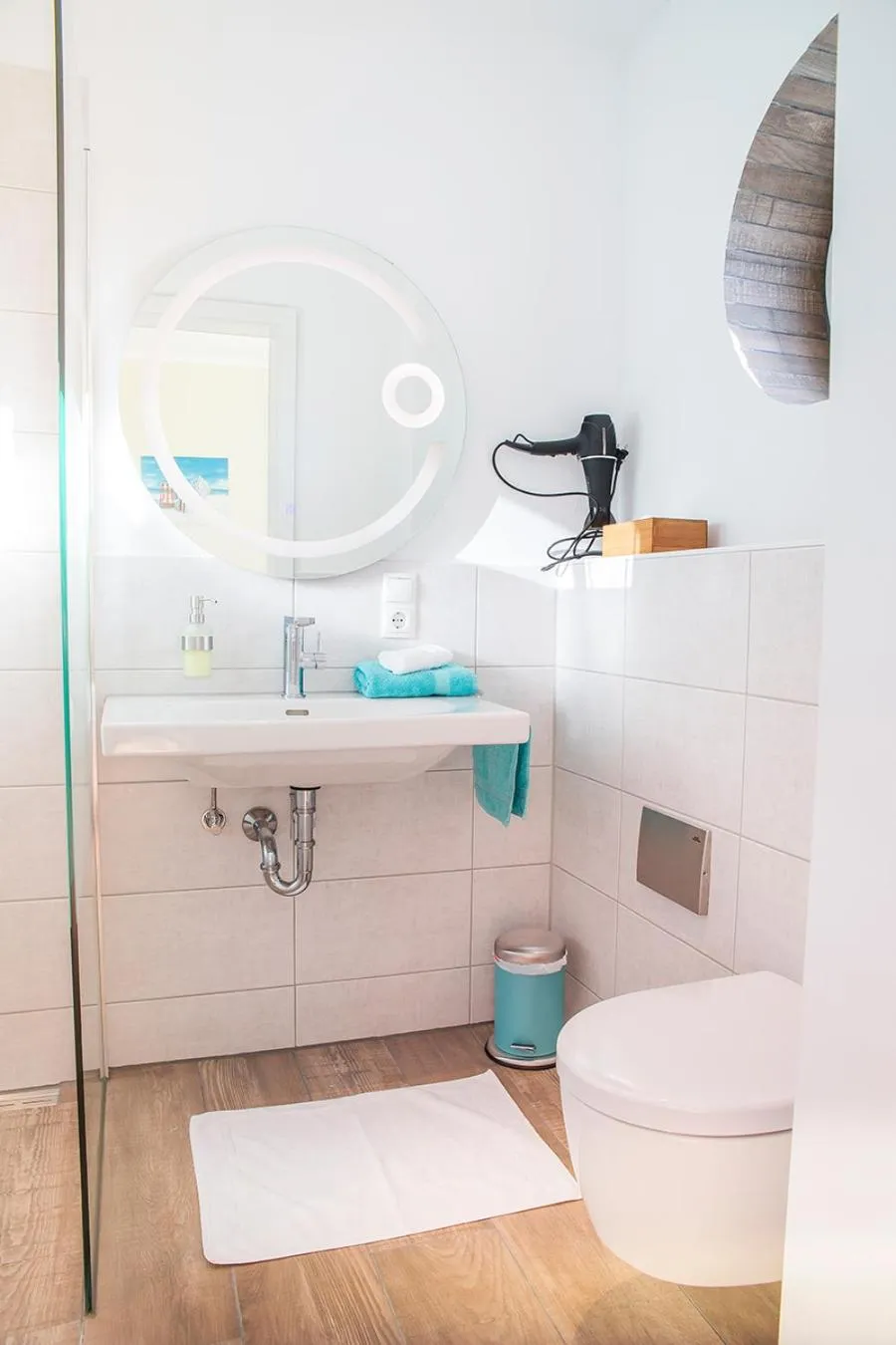 Shower in Hotel Schmid's Landhaus